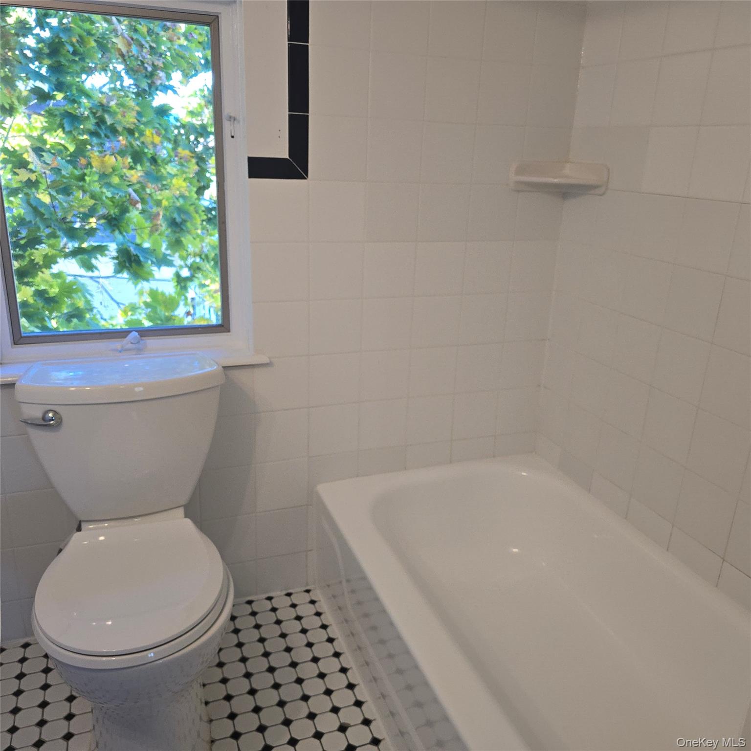 225 High Avenue – For Sale photo 25