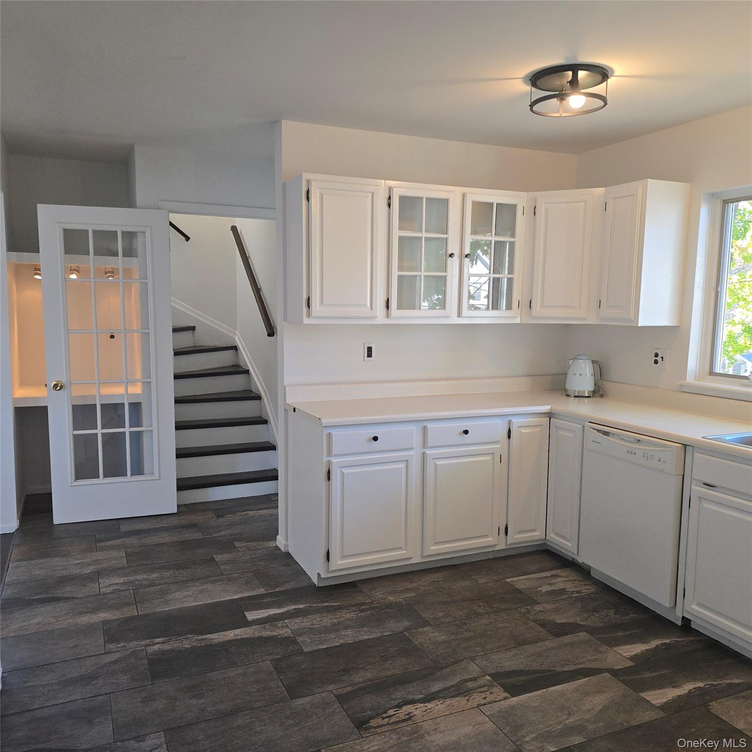 225 High Avenue – For Sale photo 5