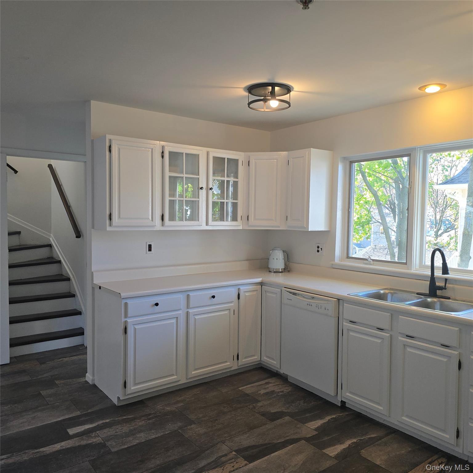 225 High Avenue – For Sale photo 8