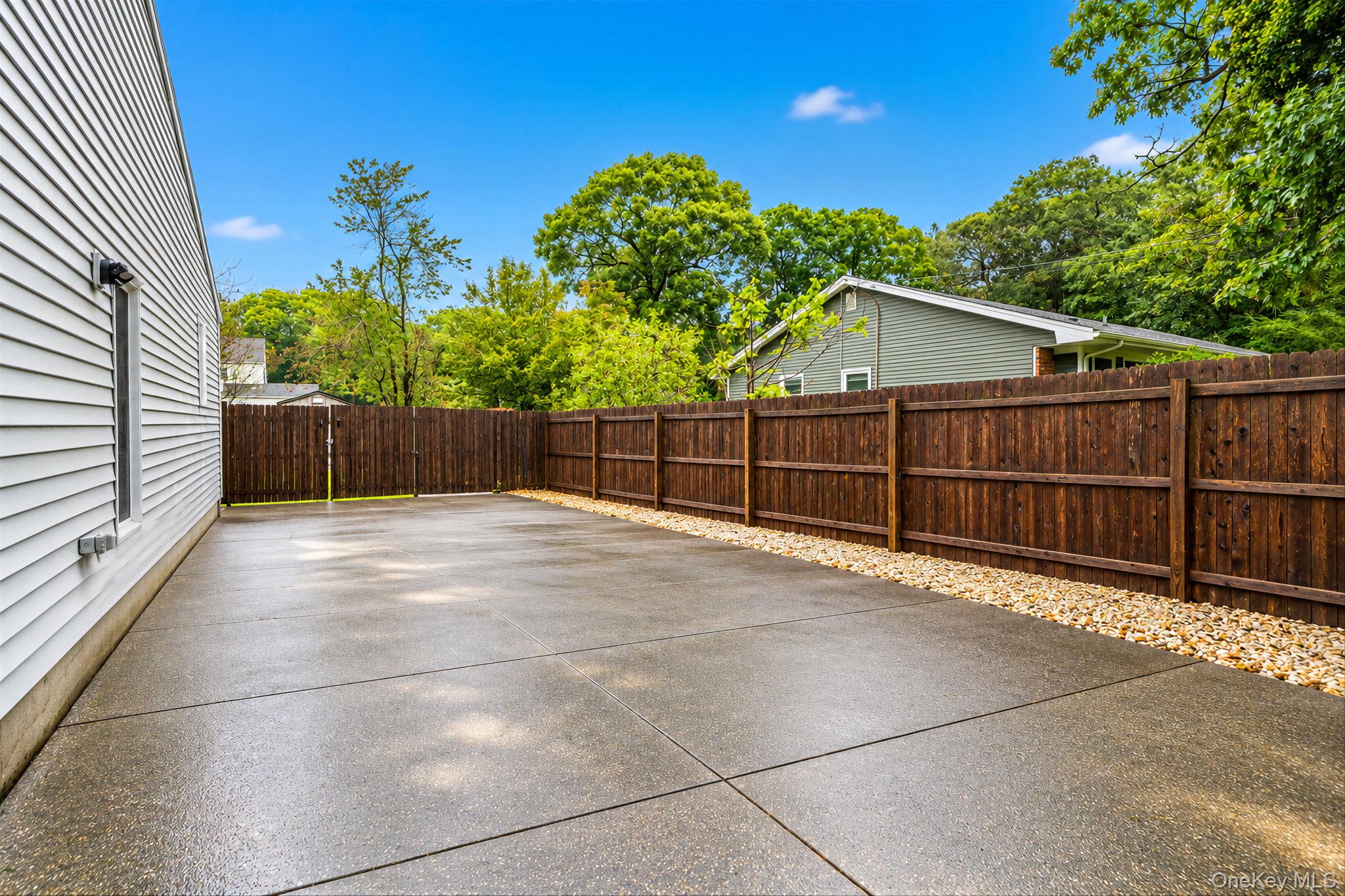 3 Putter Lane – For Sale photo 3