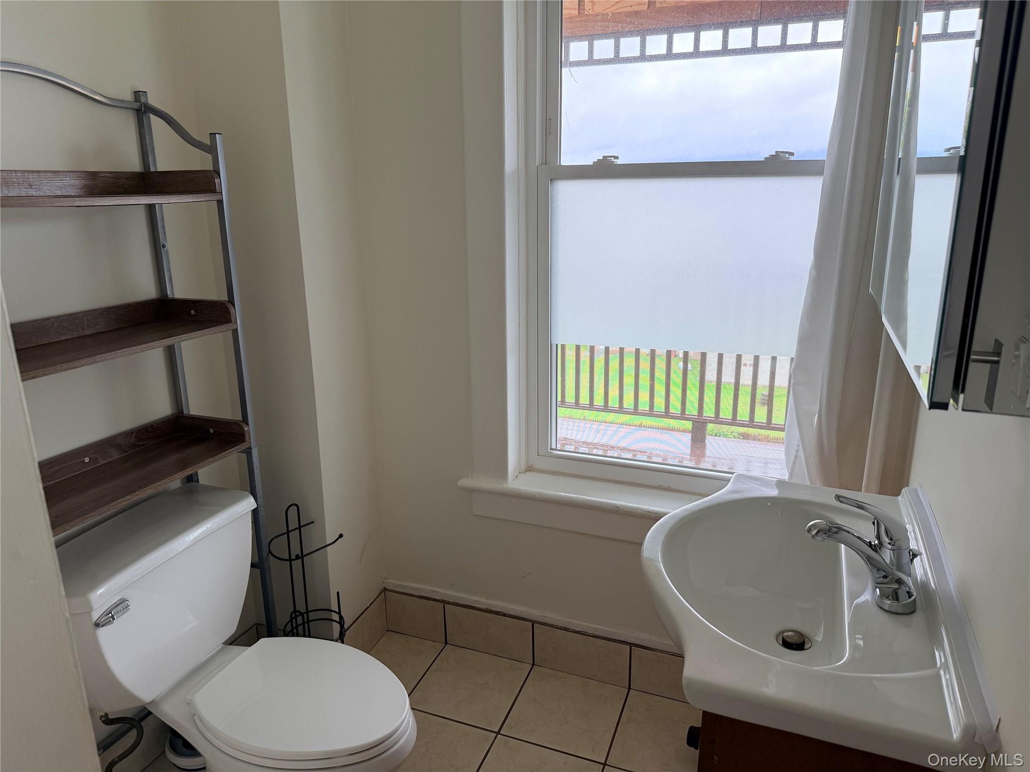 172 Grand Street, Unit 4 photo 20