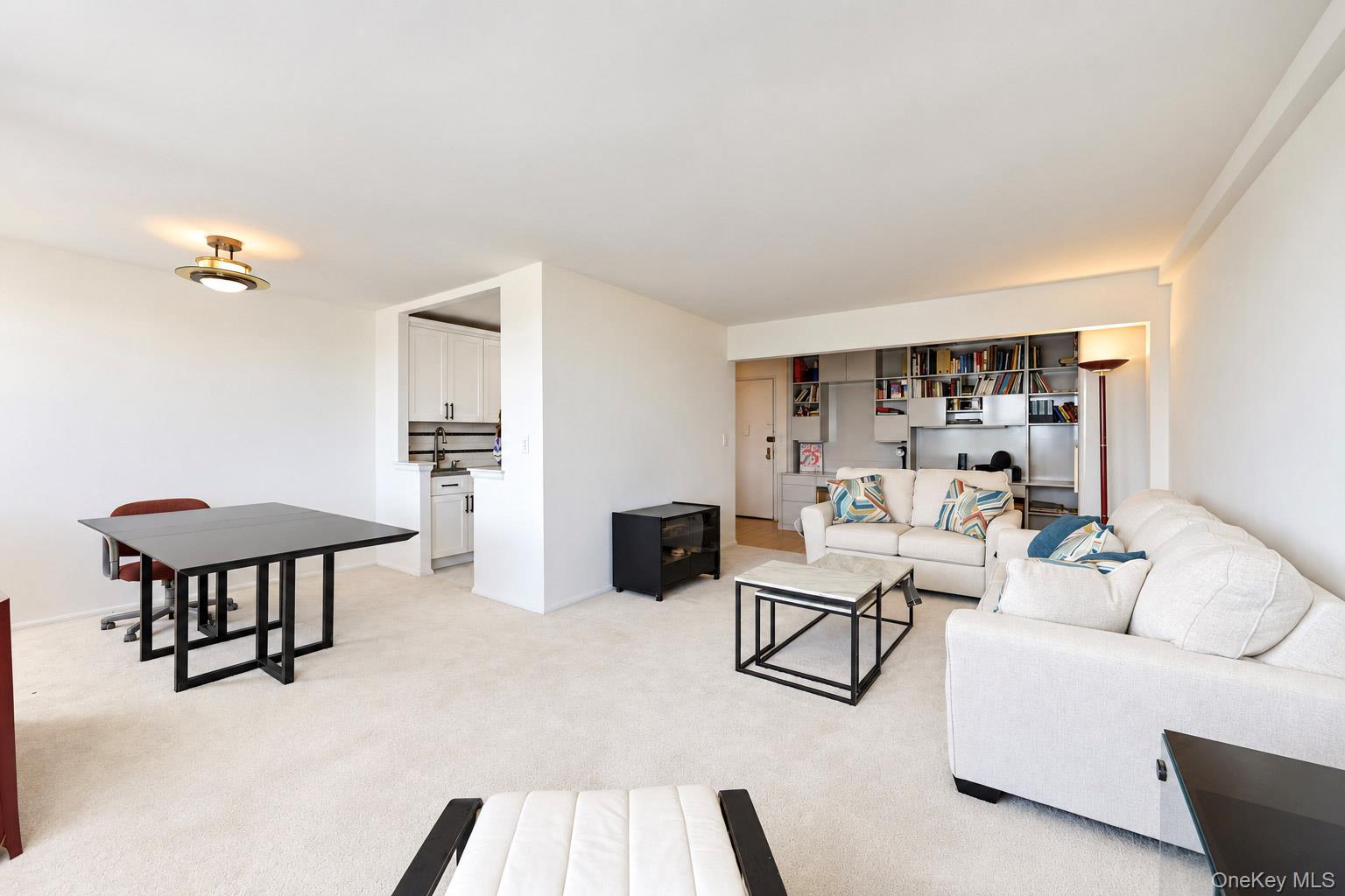 245 Rumsey Road, Unit 8R photo 10