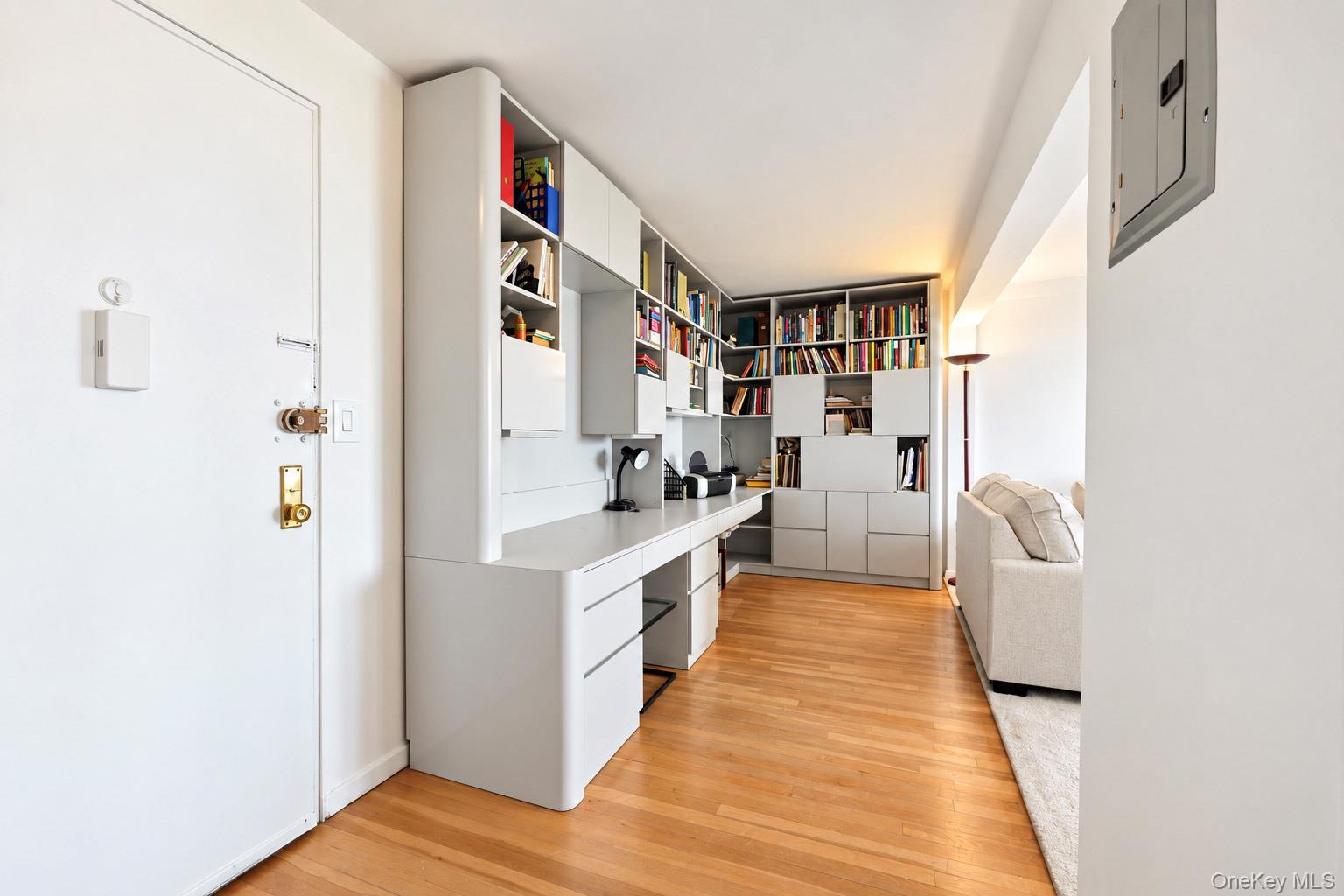 245 Rumsey Road, Unit 8R photo 6