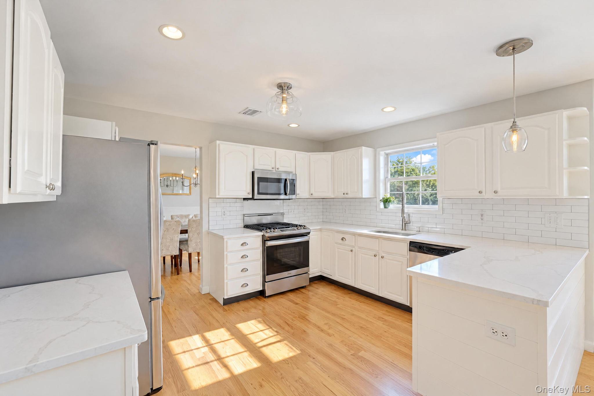 28 Pewter Circle – For Sale photo 16