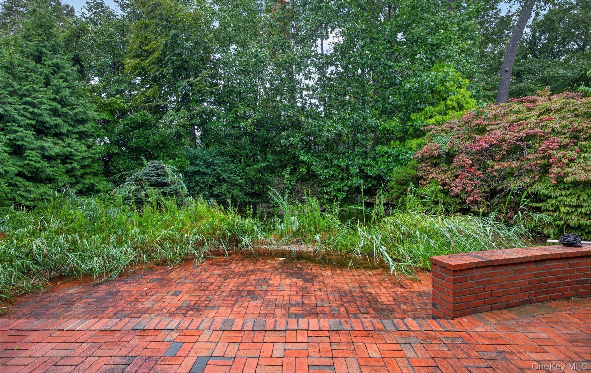 36 Stone Hill Drive S – For Sale photo 33