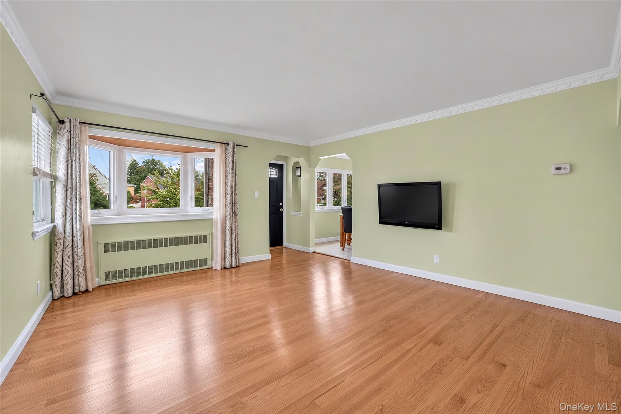 711 Covert Avenue – For Rent photo 4