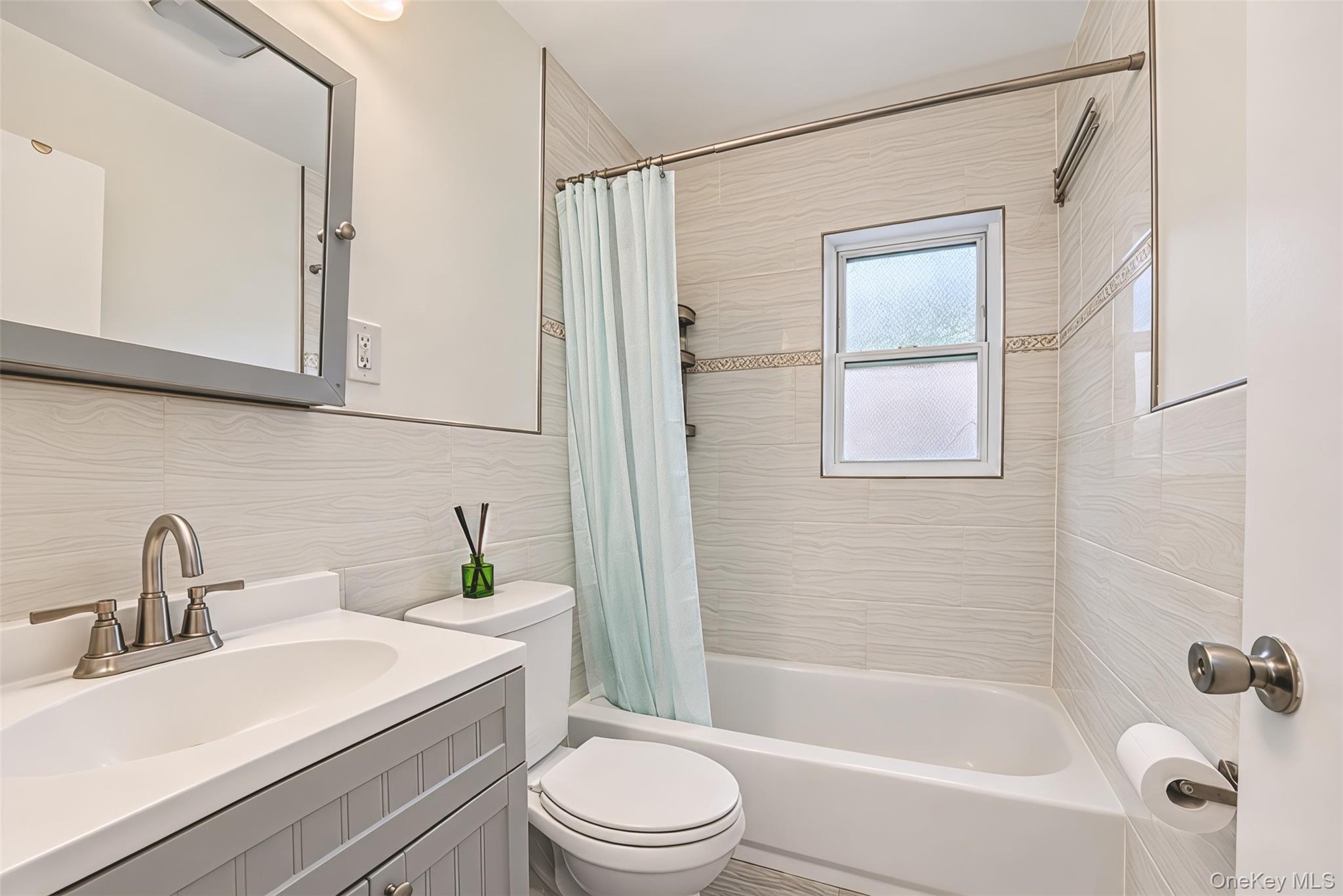 711 Covert Avenue – For Rent photo 10