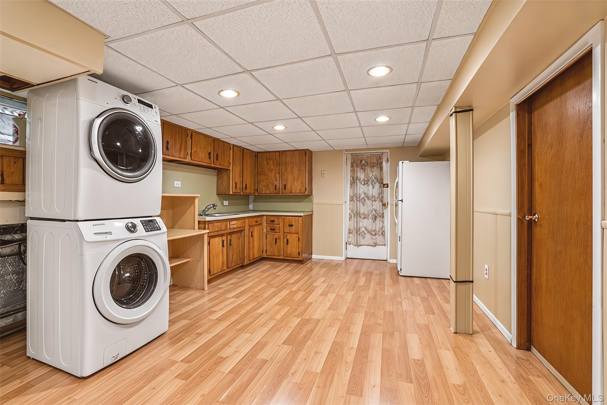 711 Covert Avenue – For Rent photo 17