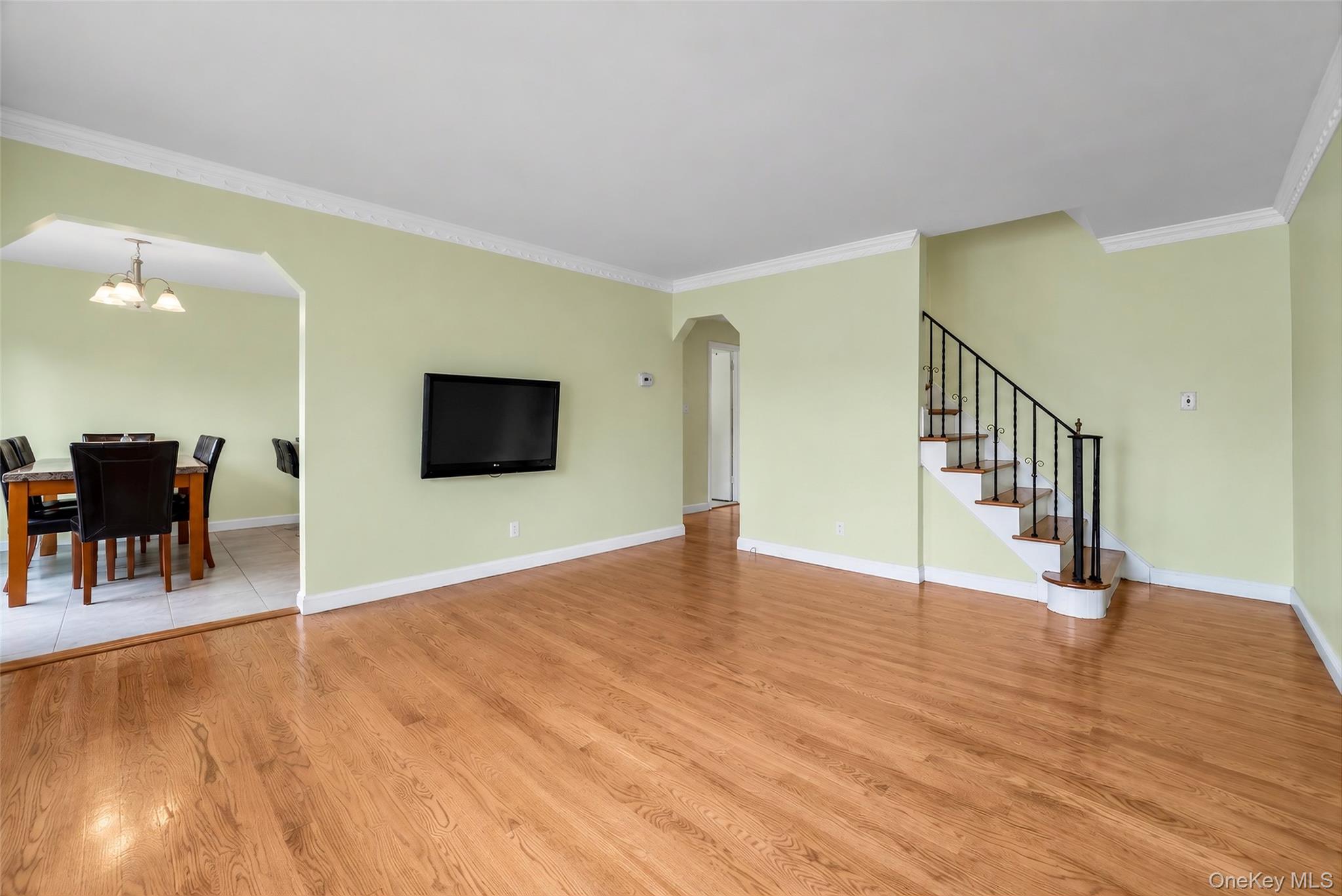 711 Covert Avenue – For Rent photo 3