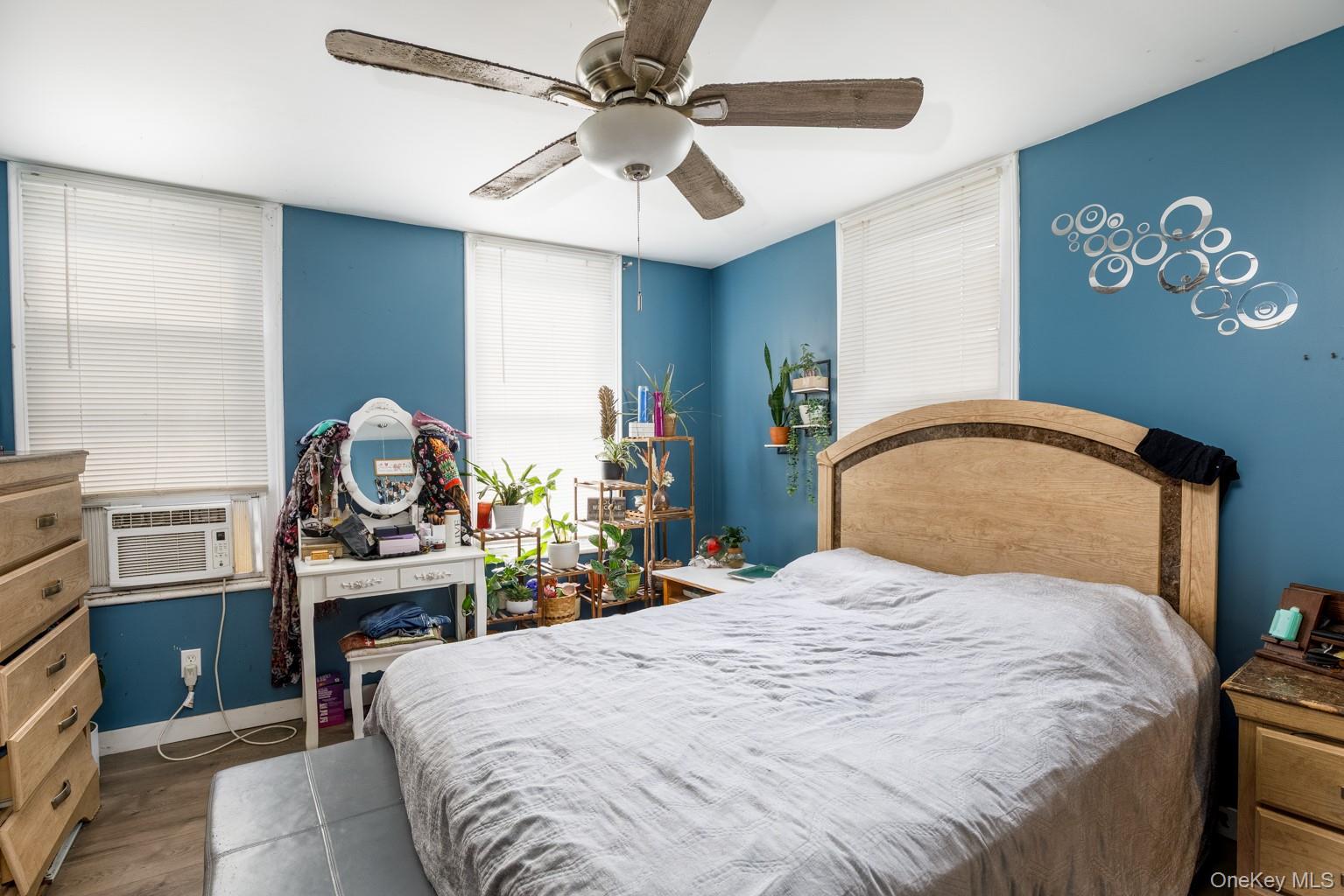 21 3rd Avenue – For Sale photo 11