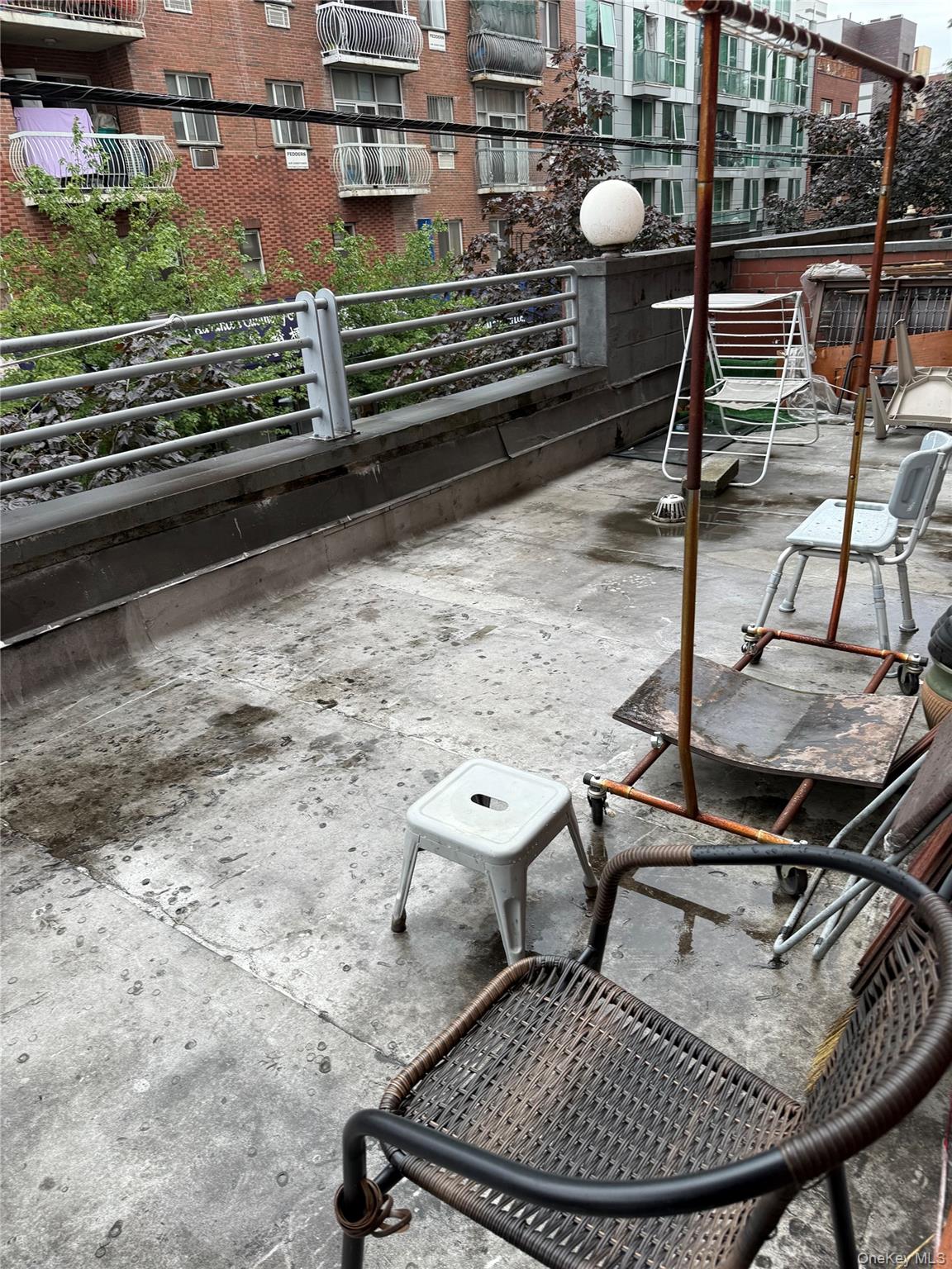 41-05 College Point Boulevard, Unit 2F photo 2