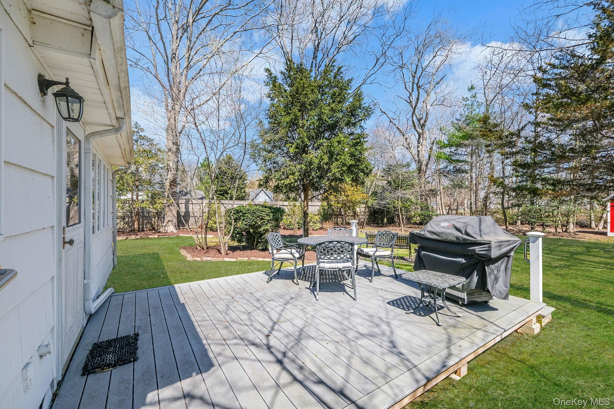 223 Connetquot Road – For Sale photo 8