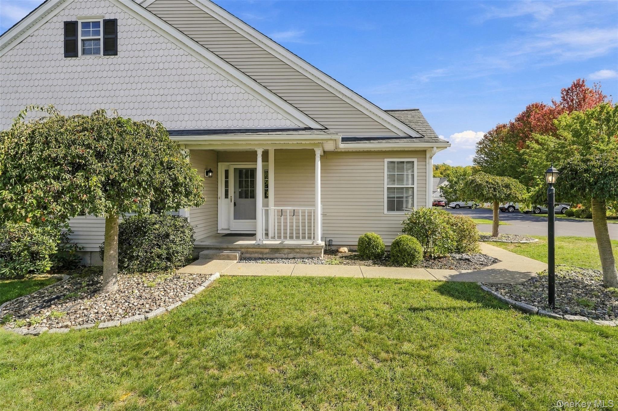 60 Tee Lane – For Sale photo 3