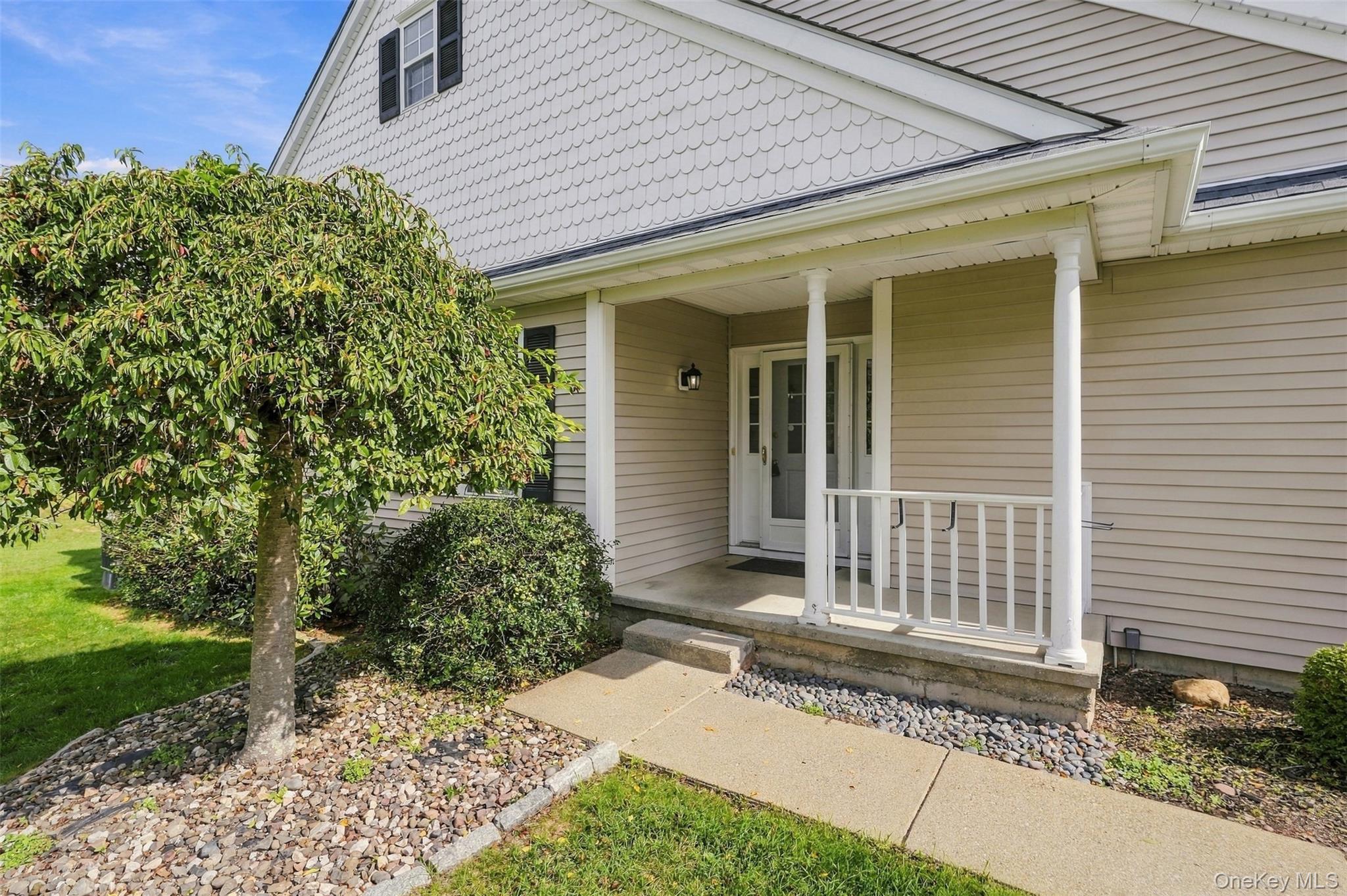 60 Tee Lane – For Sale photo 4