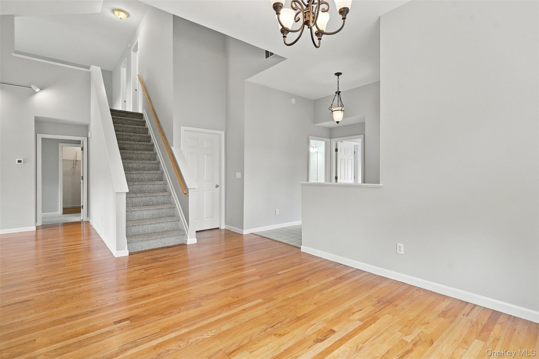 60 Tee Lane – For Sale photo 7