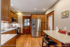 160 Oneil Street – For Sale photo 16