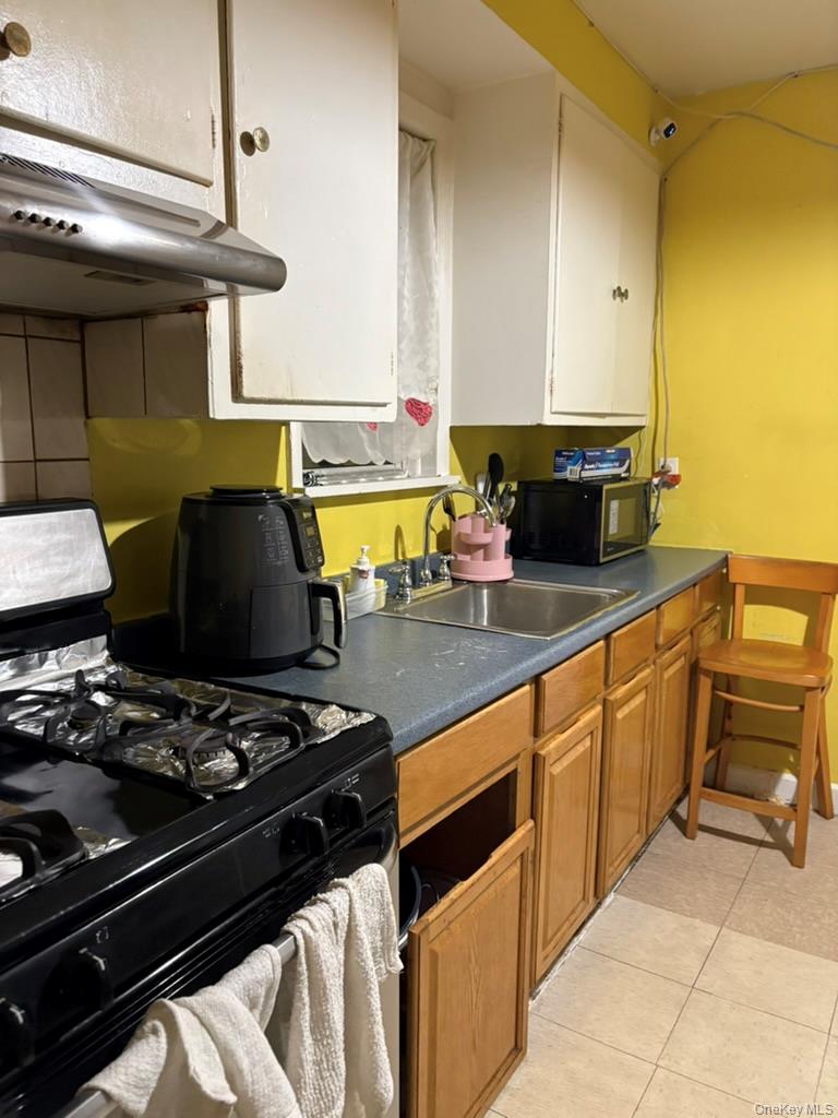 17 3rd Street – For Sale photo 2