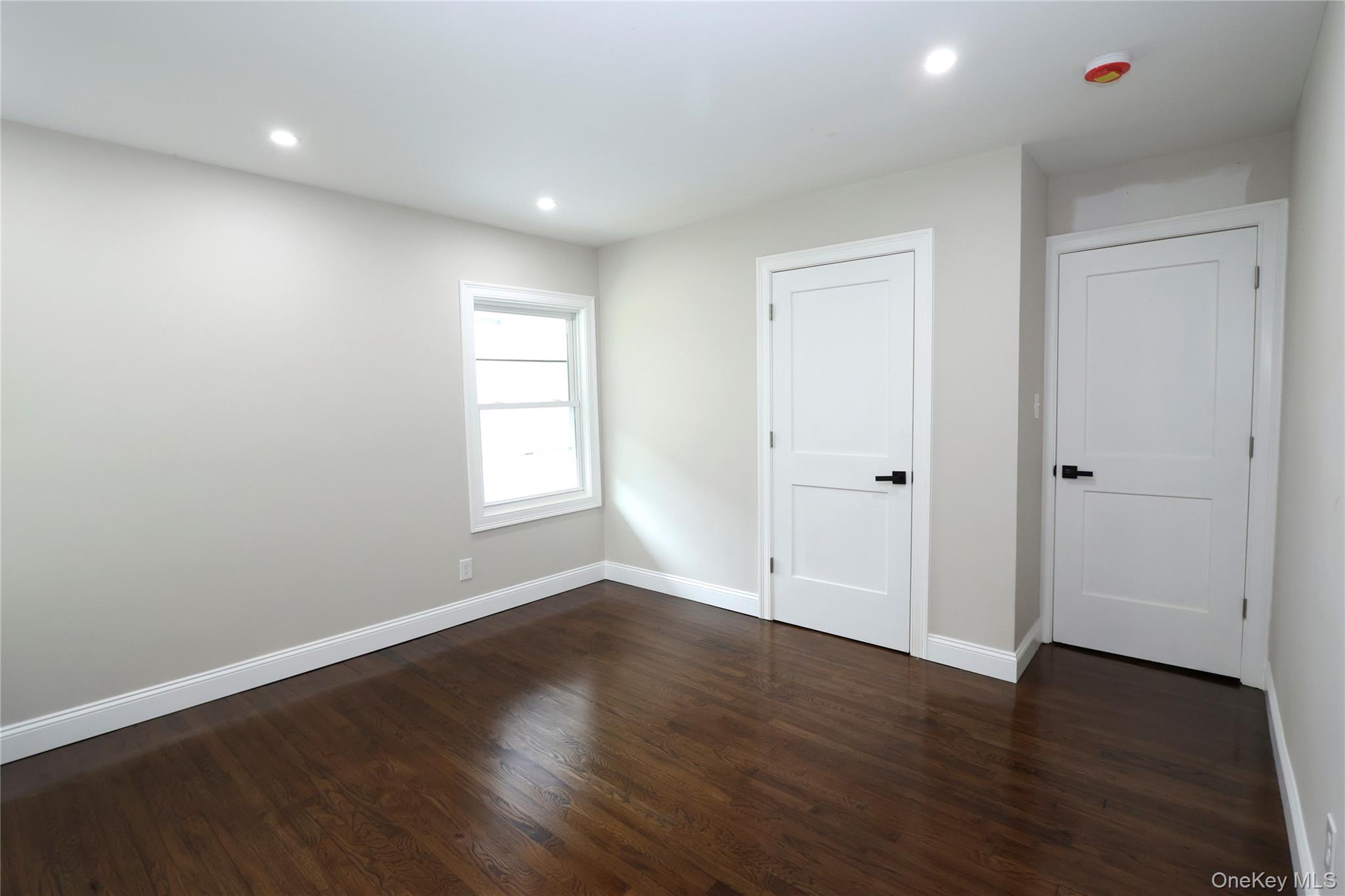 1537 Agate Street – For Sale photo 7