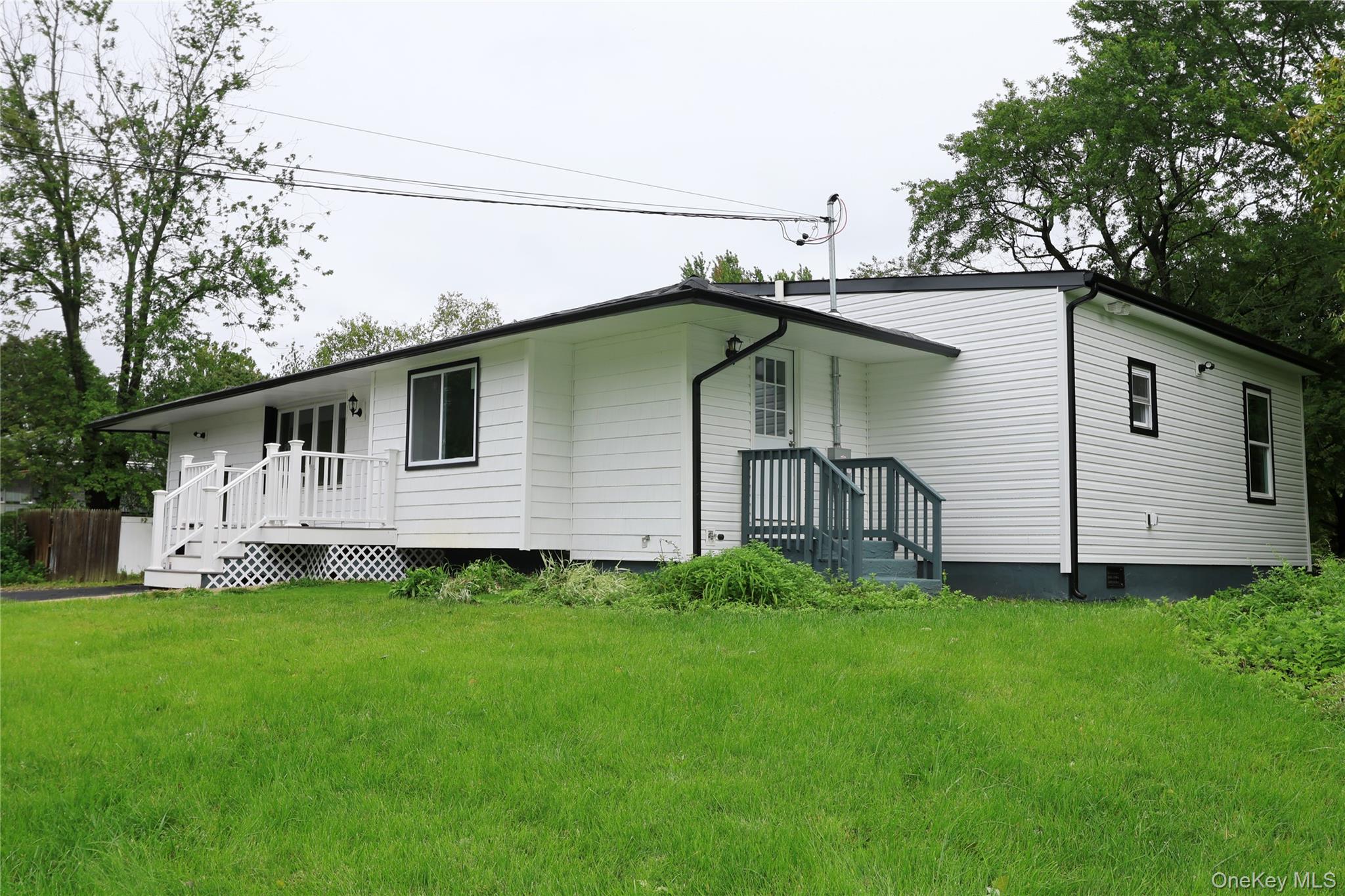1537 Agate Street – For Sale photo 37