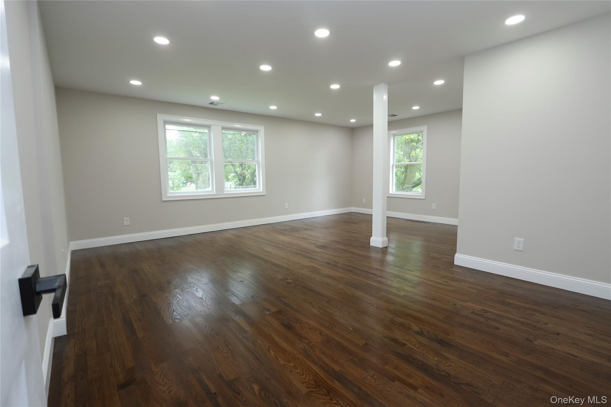1537 Agate Street – For Sale photo 13