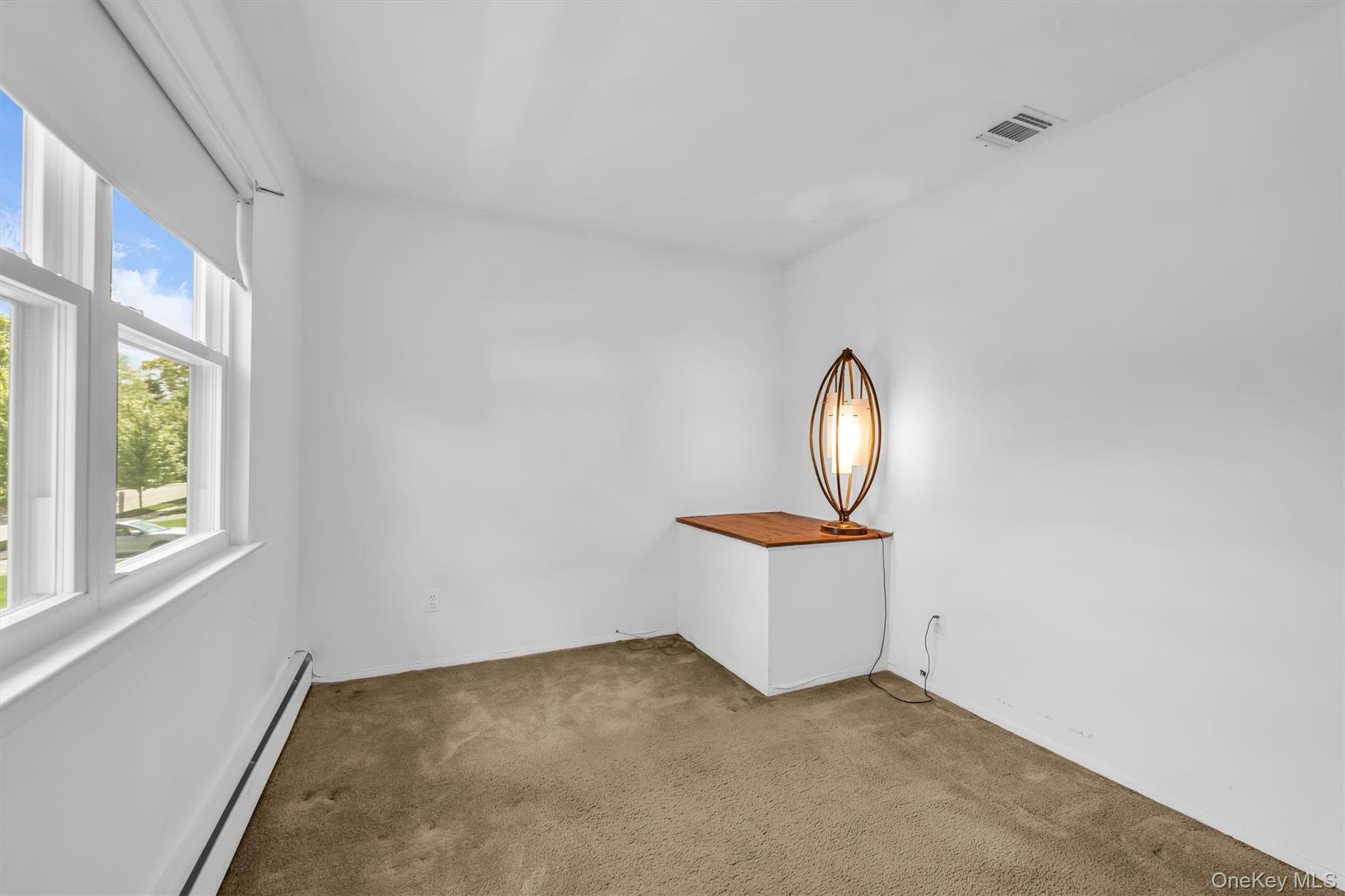 25 Sherry Lane – For Sale photo 22
