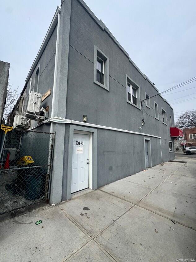 200-20 Linden Boulevard – For Sale photo 3