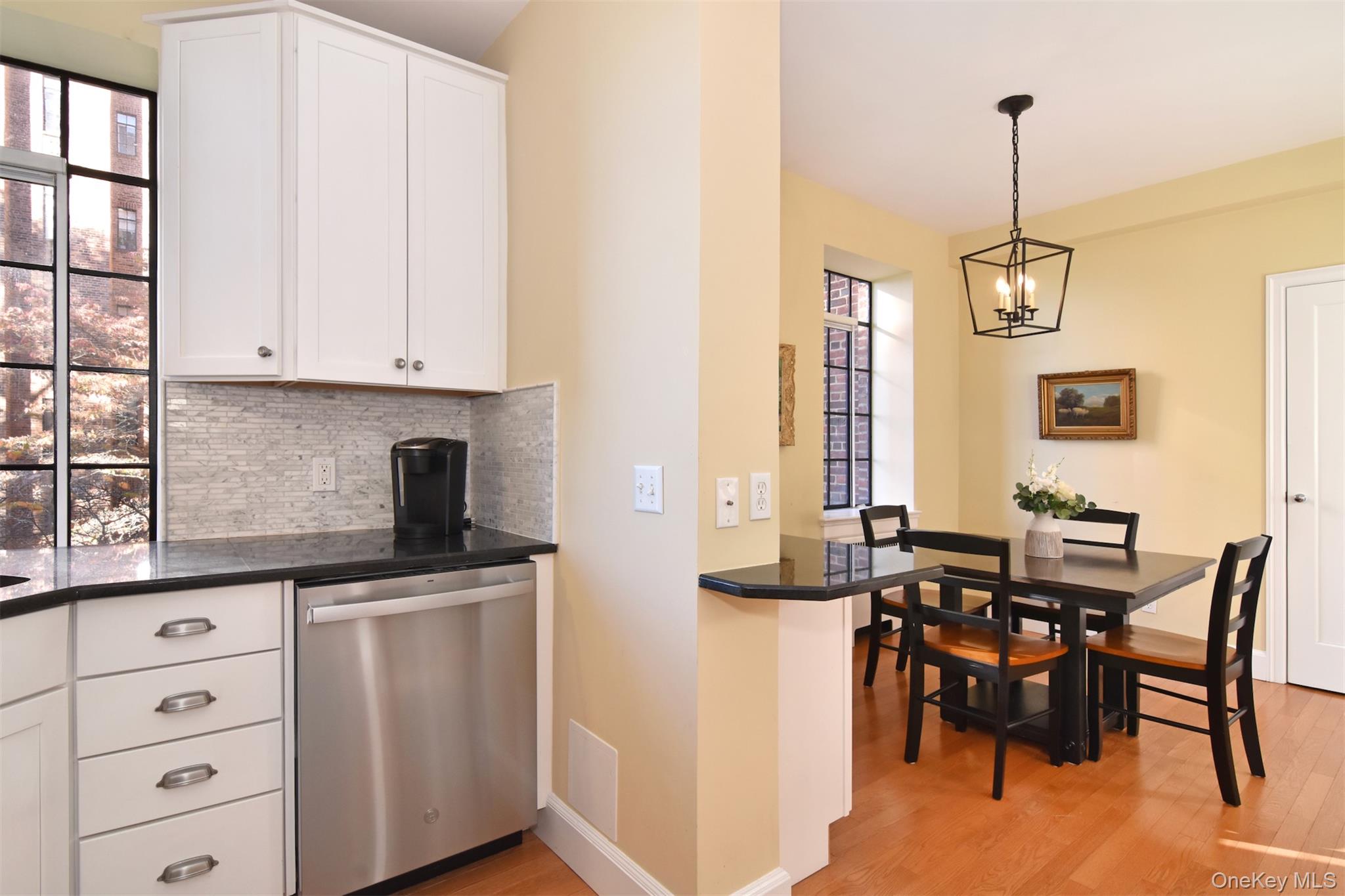 100 Ardsley Avenue West, Unit 2B photo 11