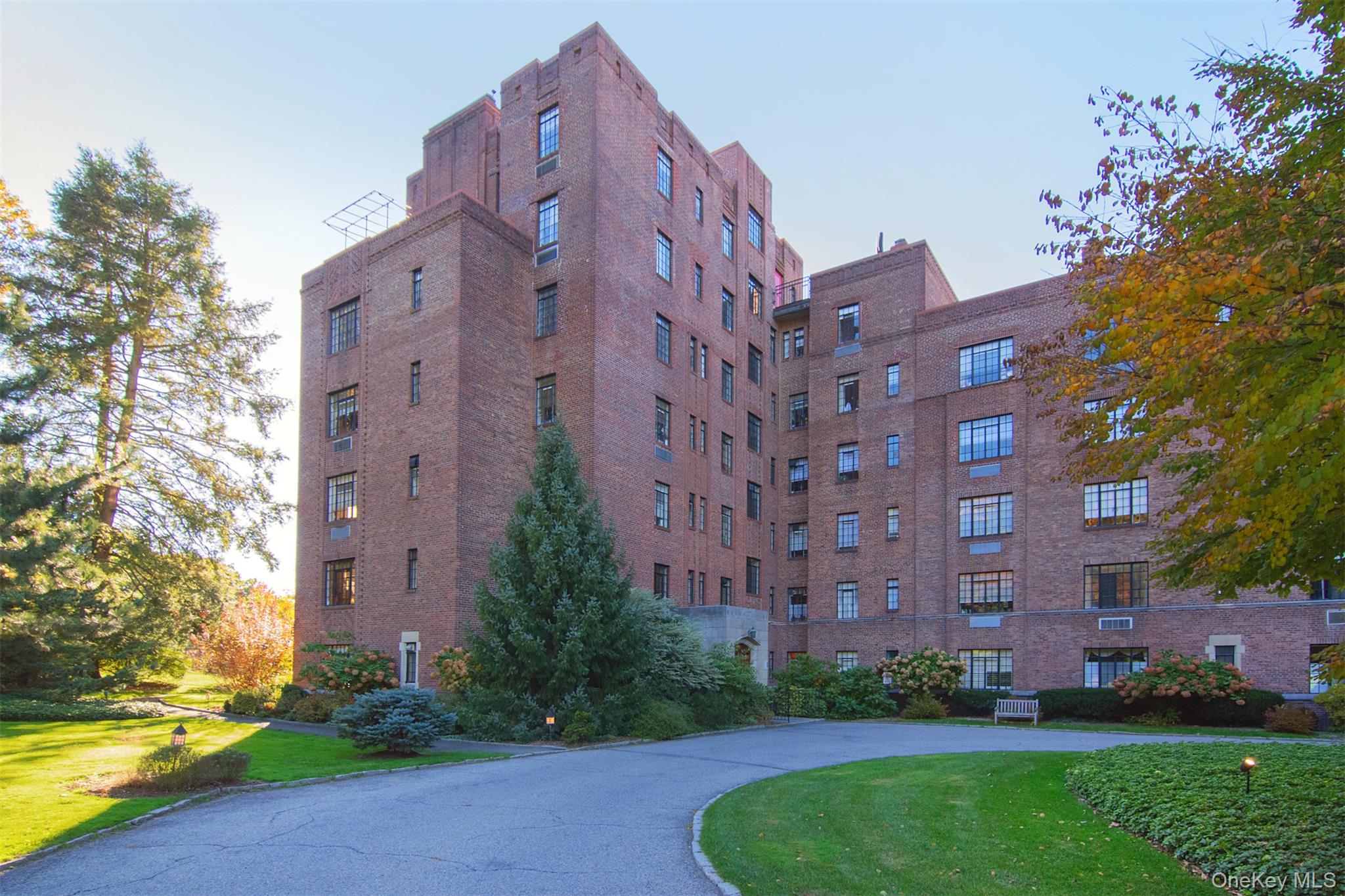 100 Ardsley Avenue West, Unit 2B photo 22