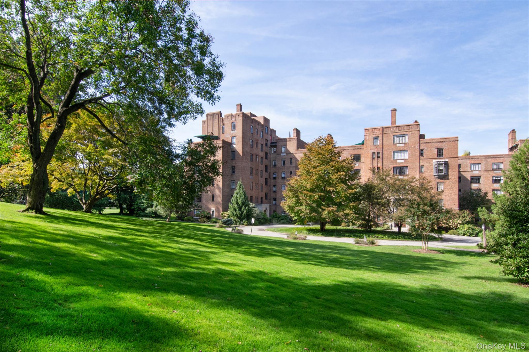 100 Ardsley Avenue West, Unit 2B photo 23