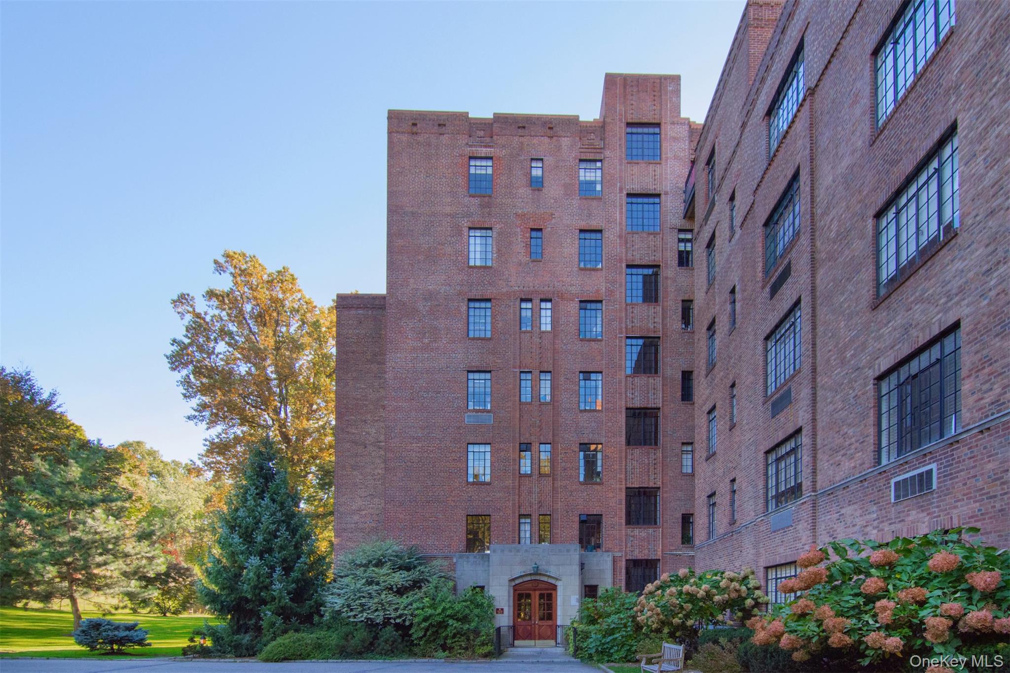 100 Ardsley Avenue West, Unit 2B photo 21