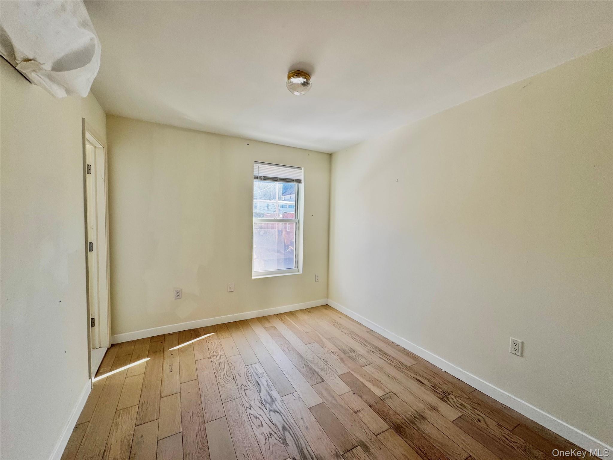 453 Main Street – For Sale photo 22