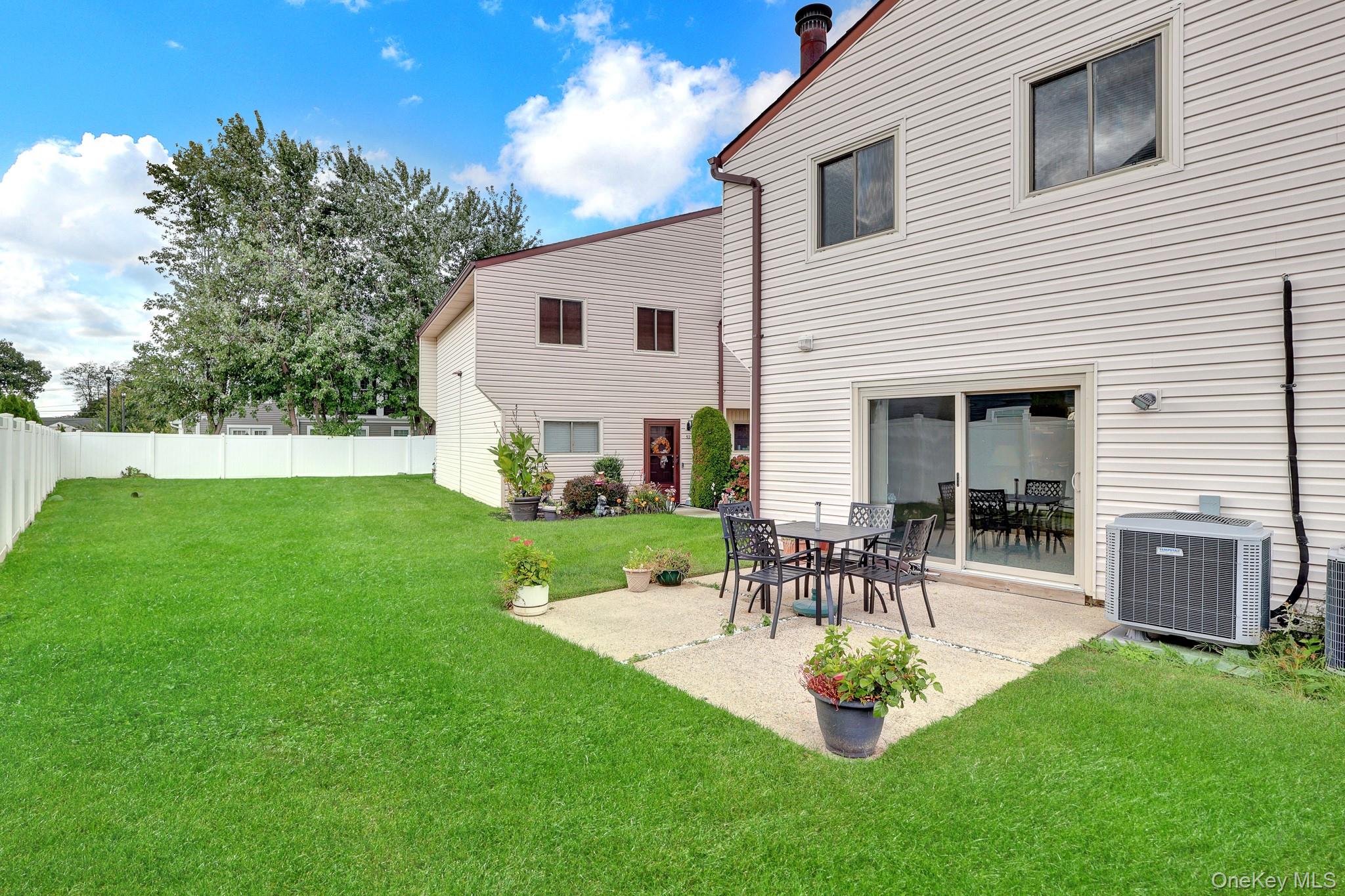 650 Newbridge Road, Unit #53 photo 24