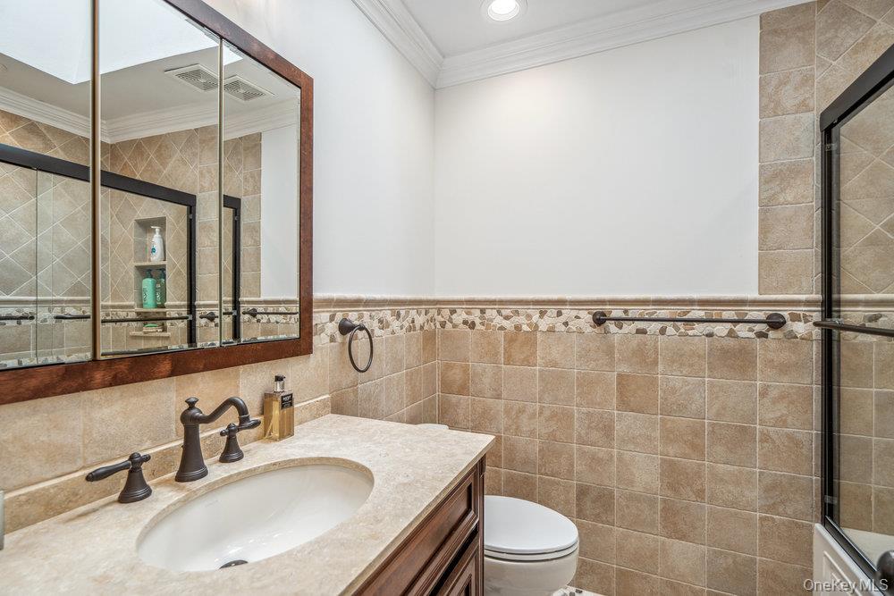 10 Pond View Court – For Sale photo 29