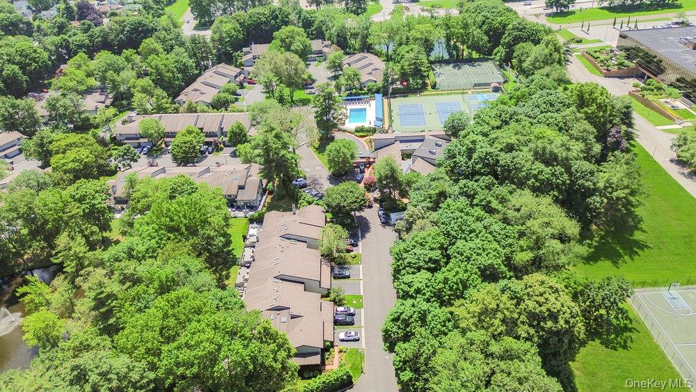 10 Pond View Court – For Sale photo 43