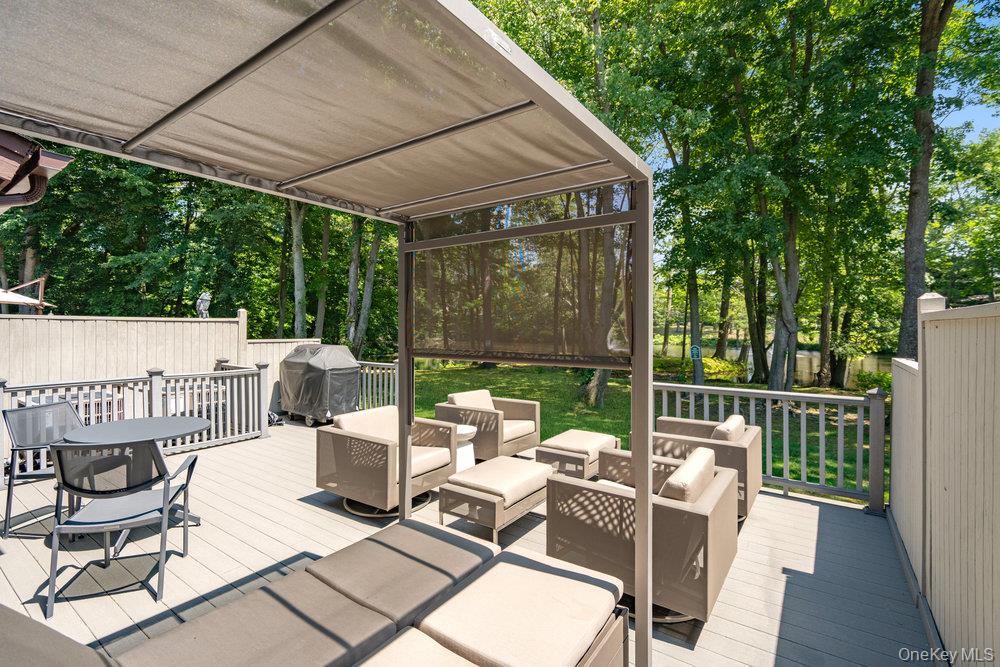 10 Pond View Court – For Sale photo 37