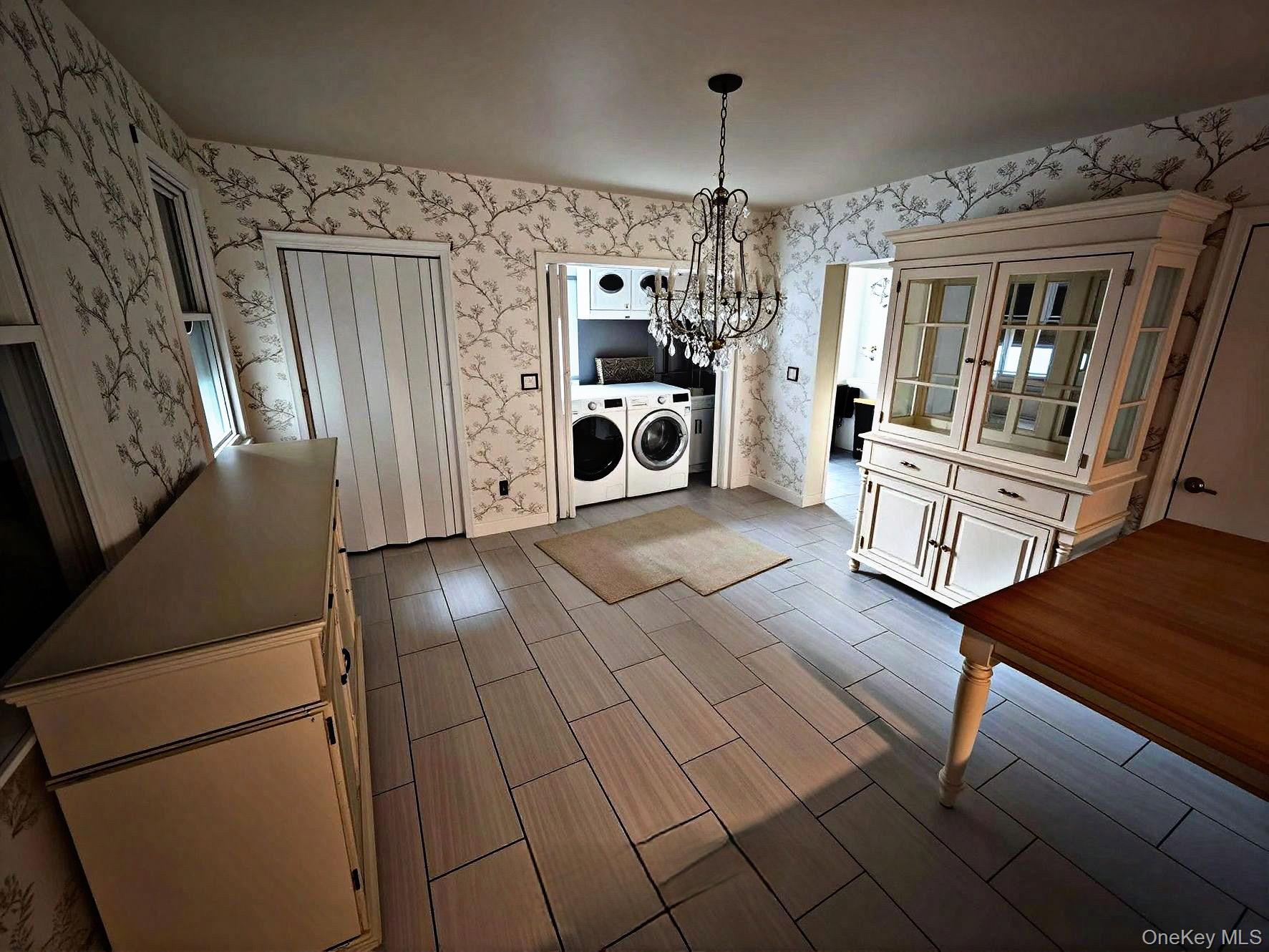 116 Carleton Avenue – For Sale photo 4