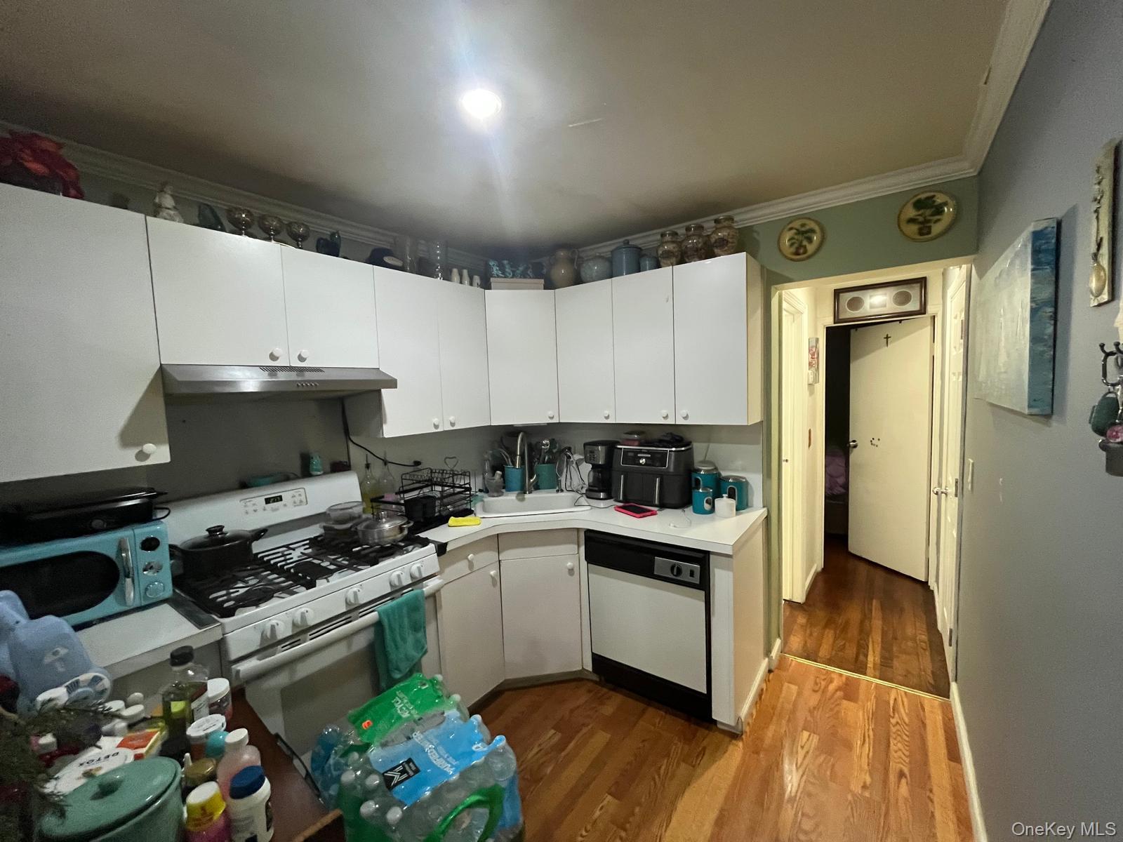 354 Beachview Street – For Sale photo 12