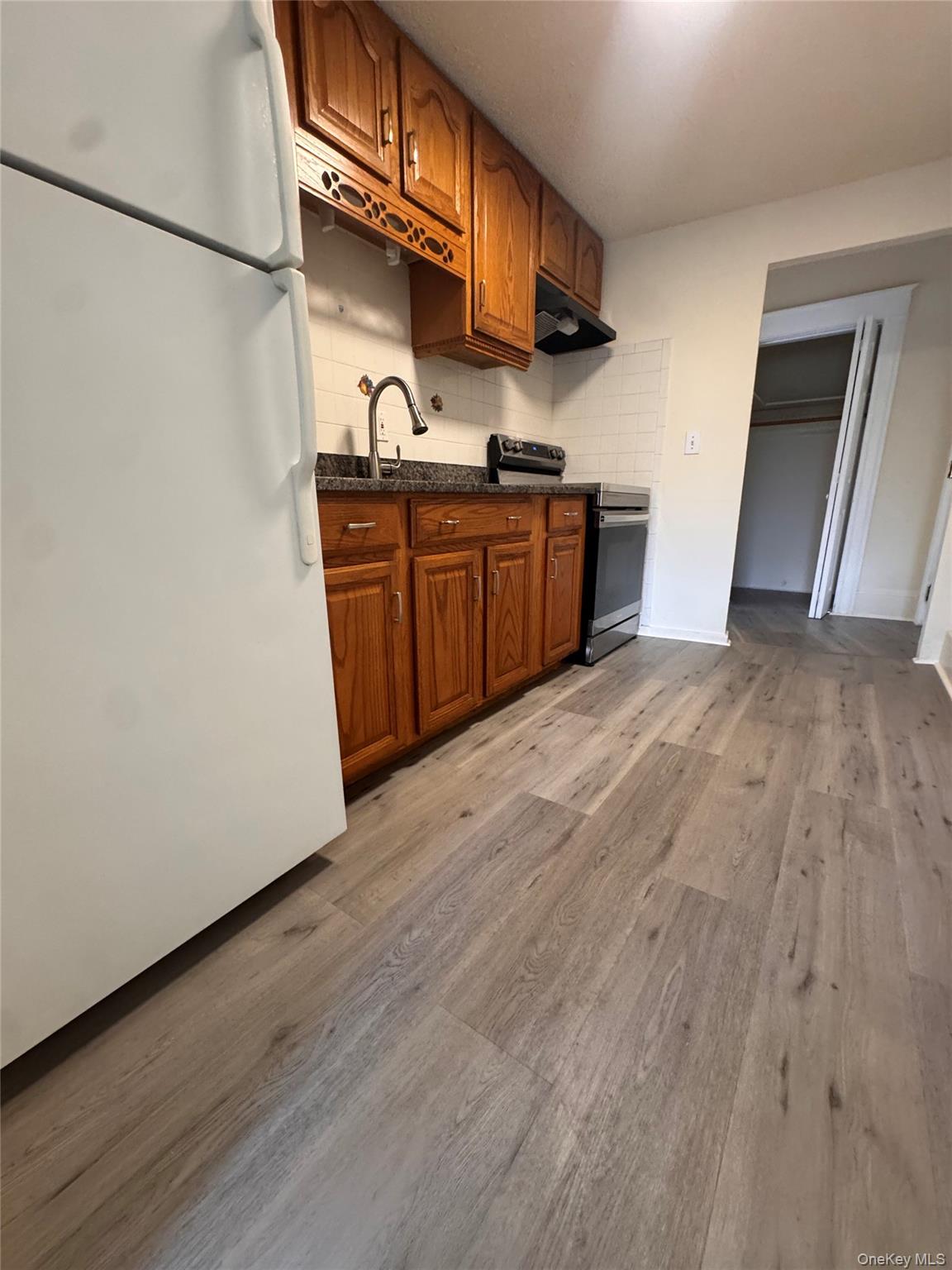 390 Main Street, Unit 3 photo 4