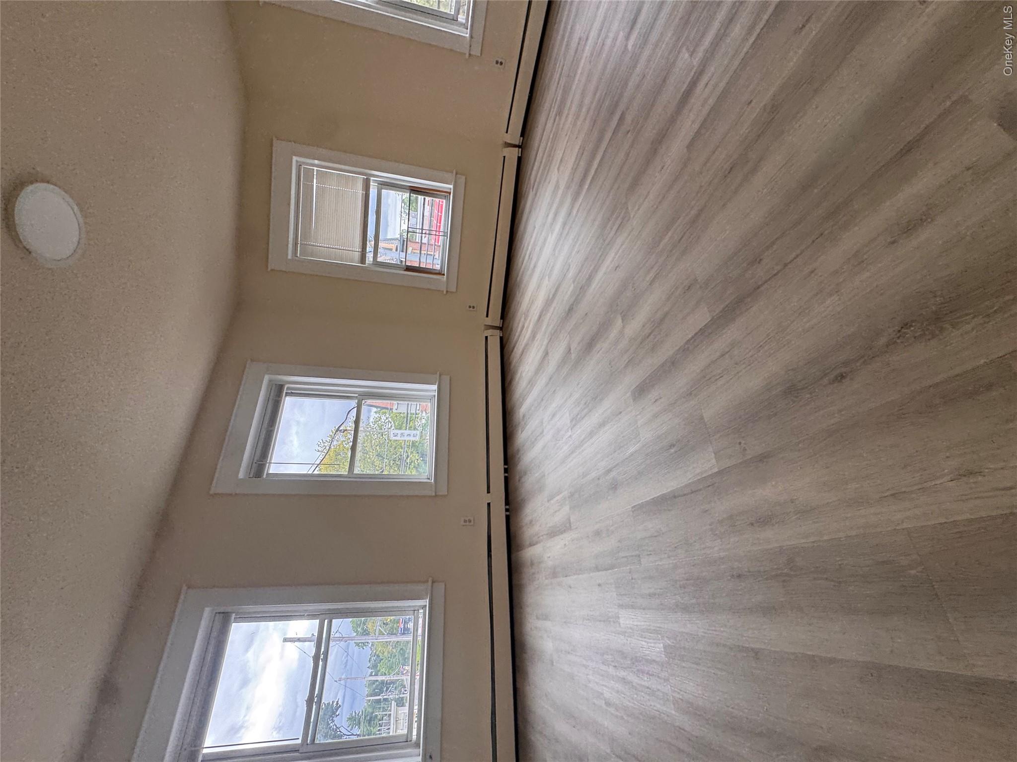 390 Main Street, Unit 3 photo 2