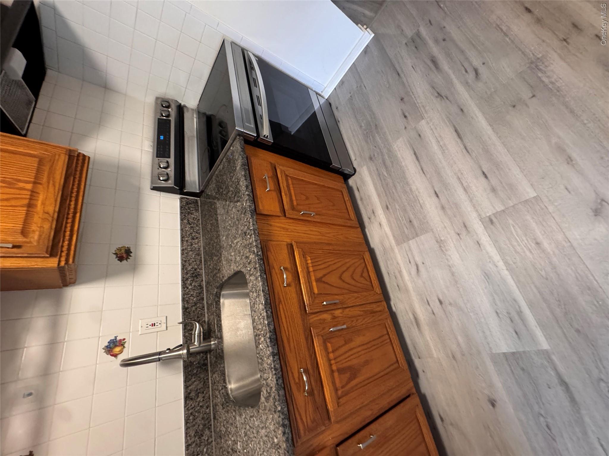 390 Main Street, Unit 3 photo 20