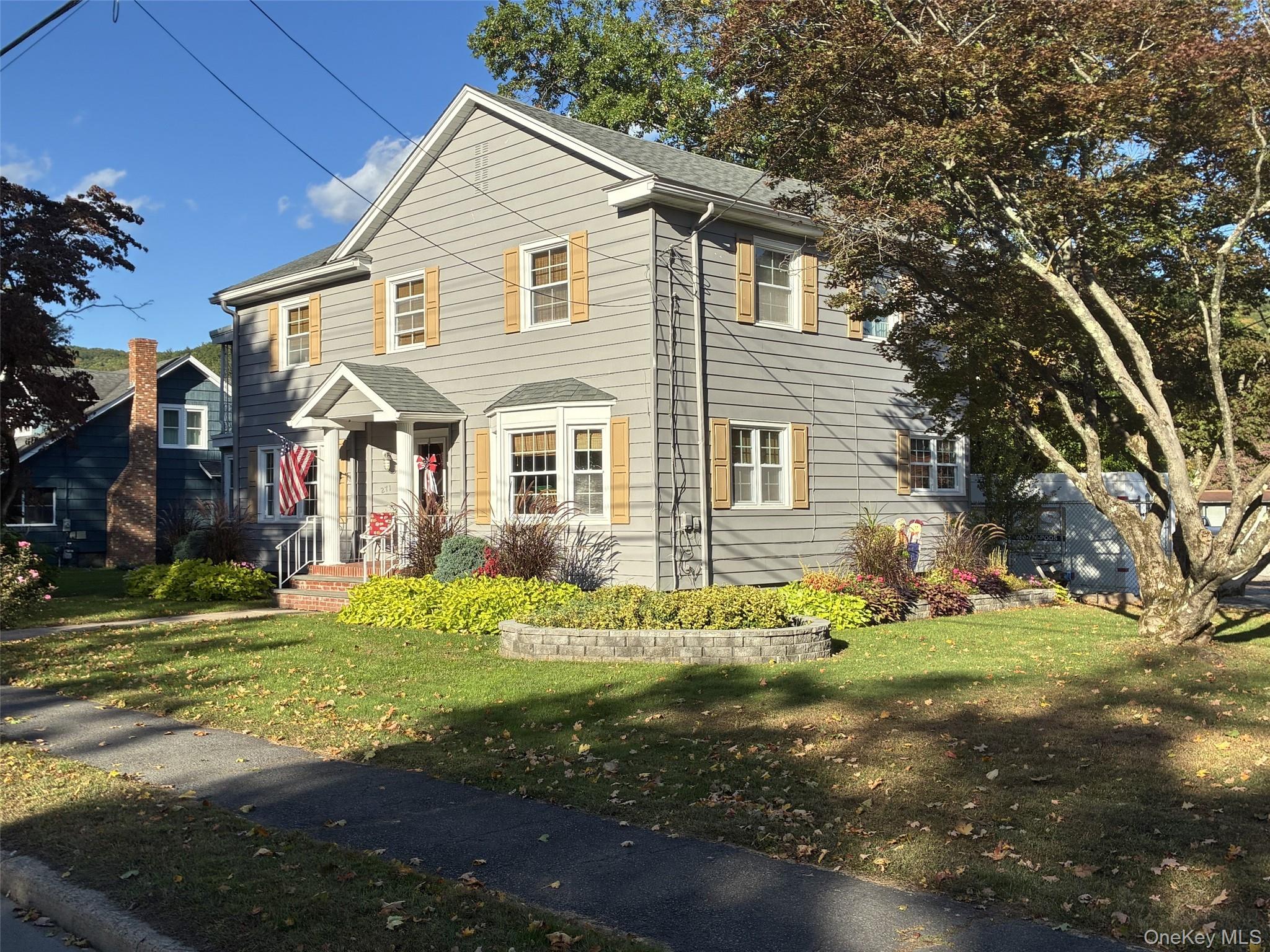 271 W Main Street – For Sale photo 11