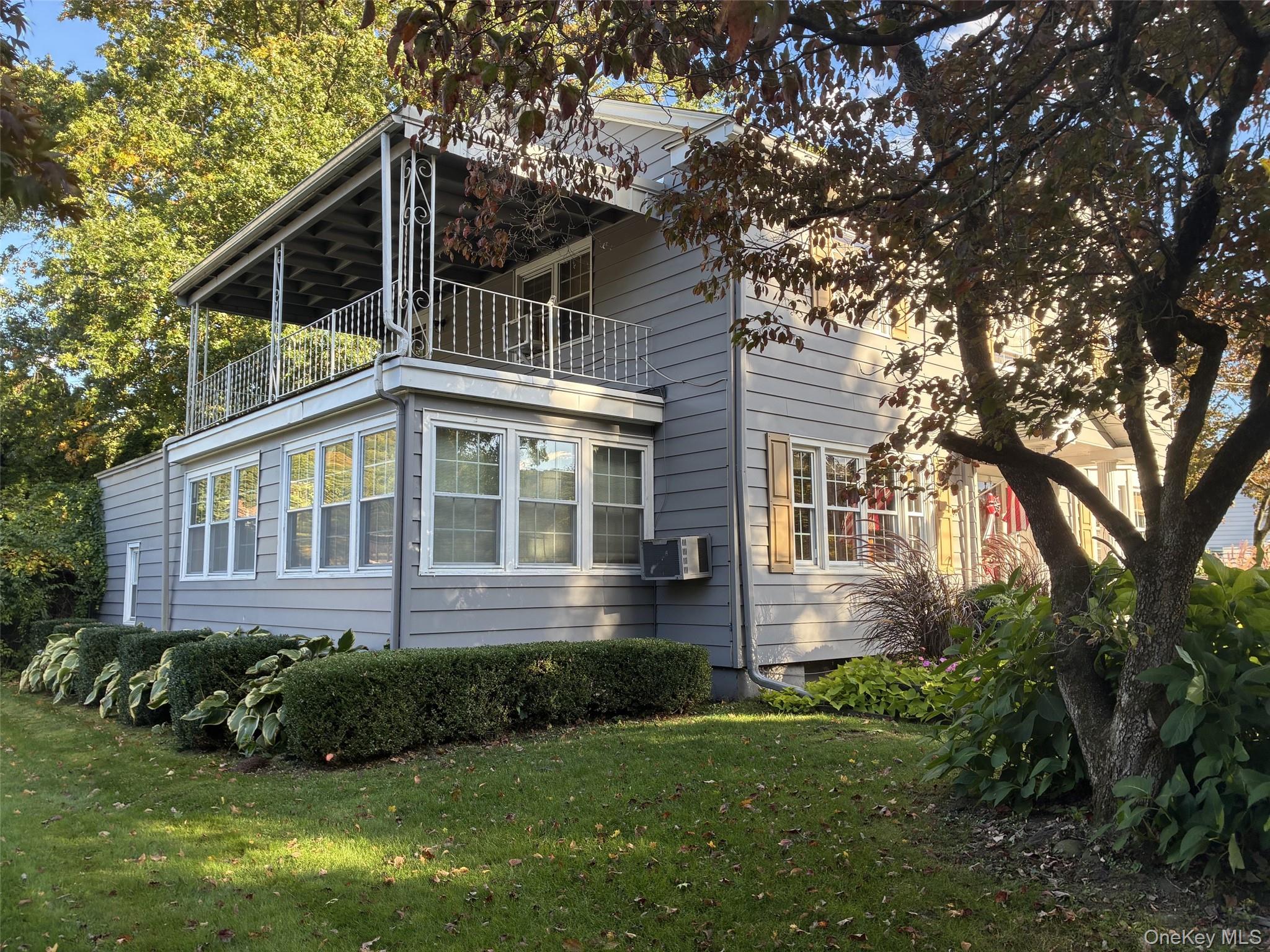 271 W Main Street – For Sale photo 7