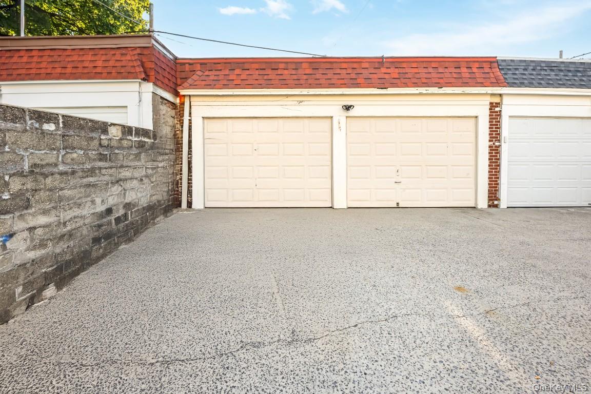 78-22 79th Lane – For Sale photo 21
