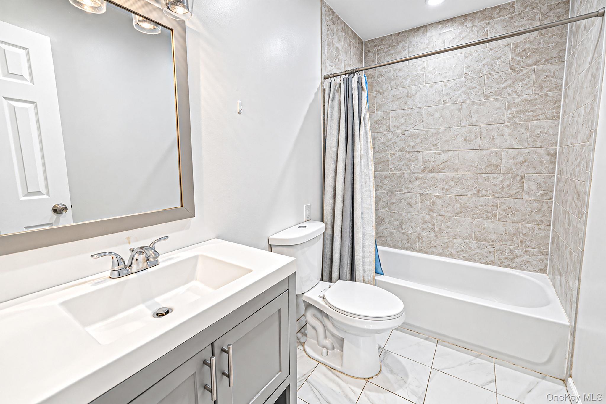 95 W Bartlett Road – For Sale photo 24