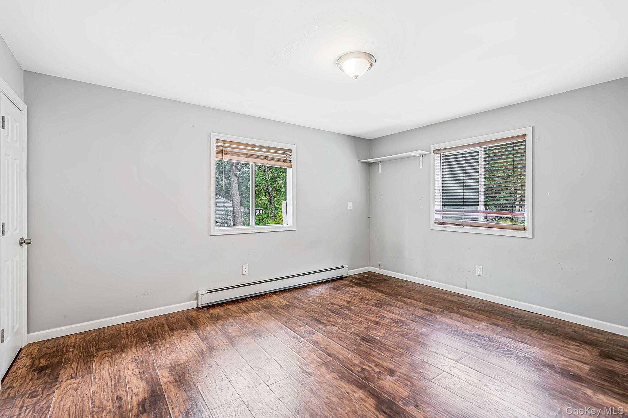 95 W Bartlett Road – For Sale photo 17