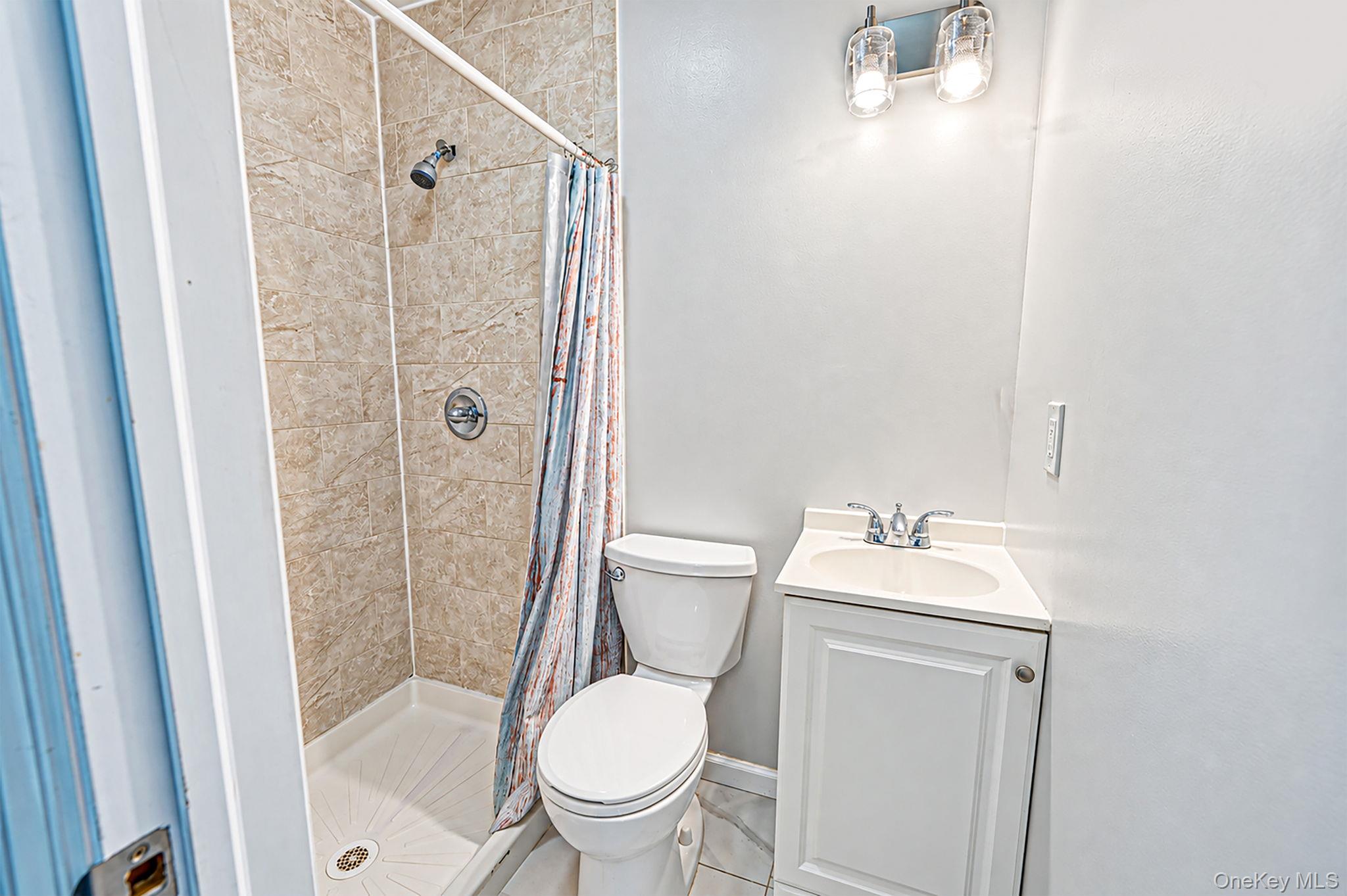 95 W Bartlett Road – For Sale photo 19