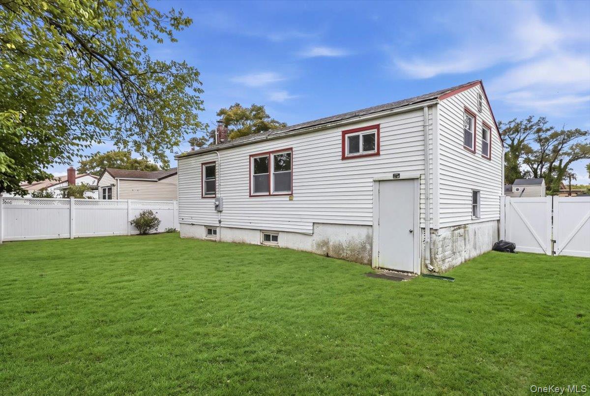 30 Jay Street – For Sale photo 23