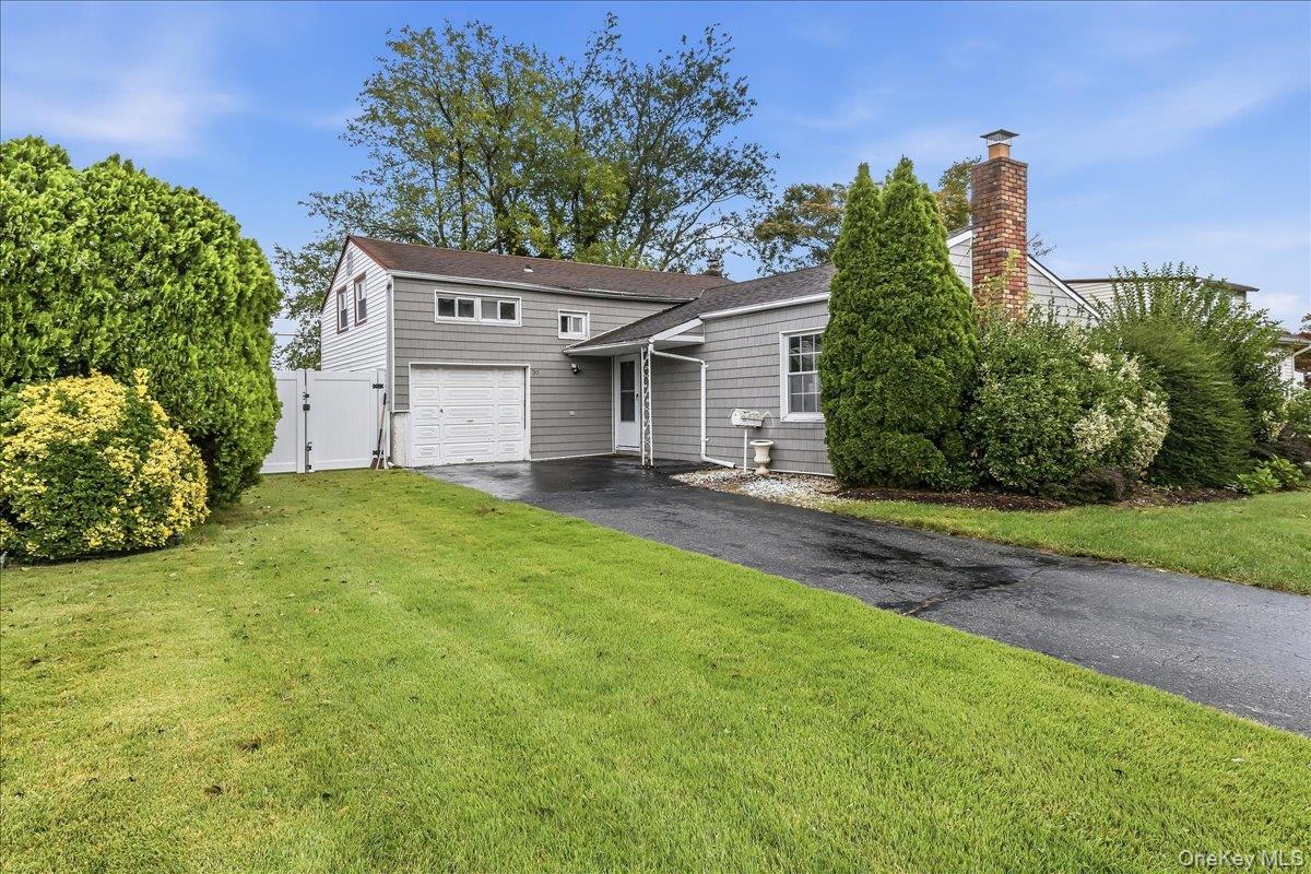 30 Jay Street – For Sale