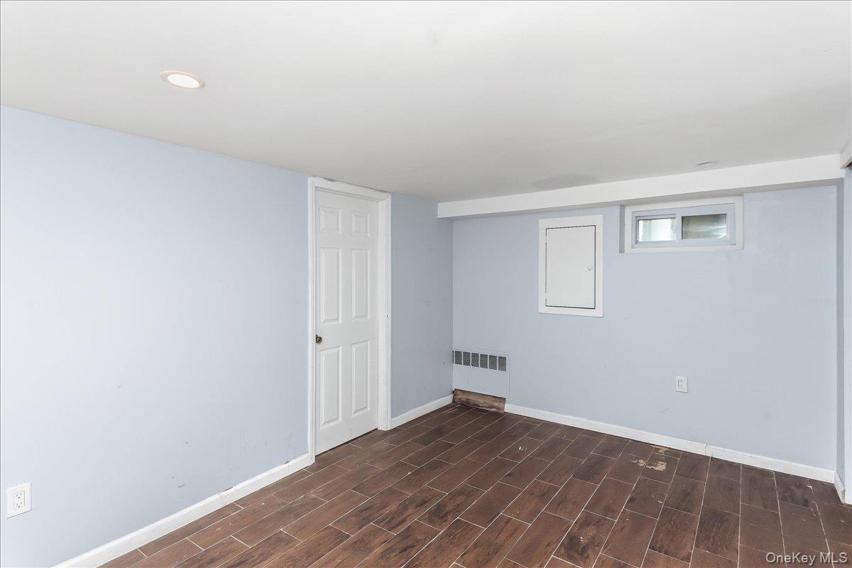 30 Jay Street – For Sale photo 18