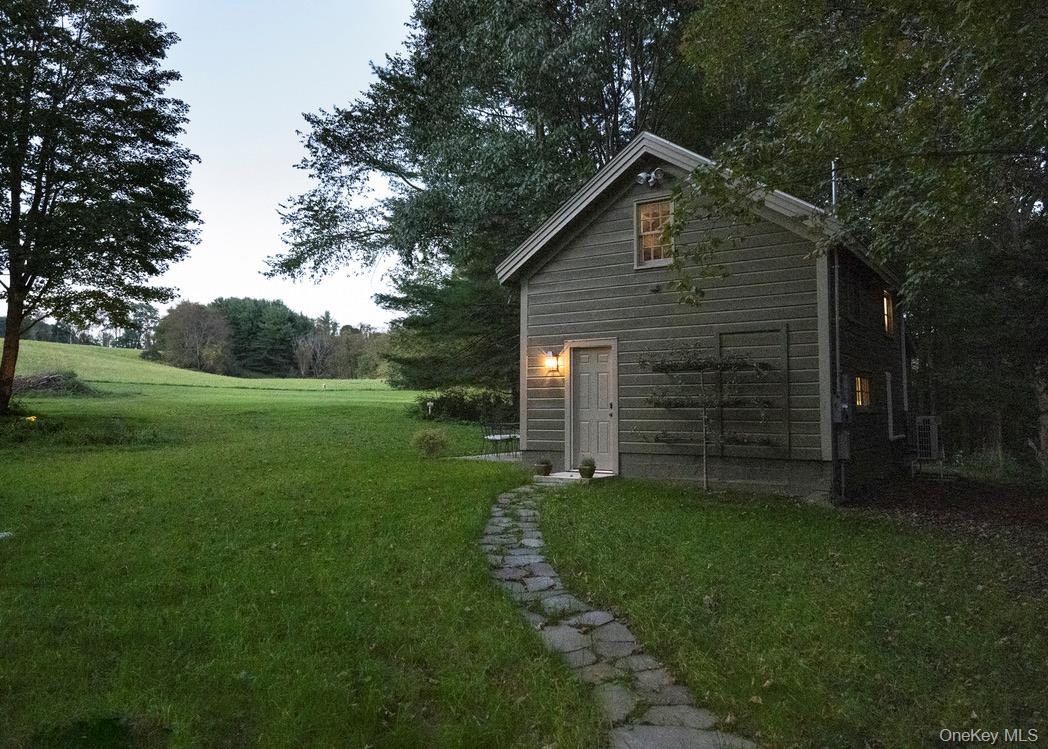1684 Route 83 – For Rent photo 2